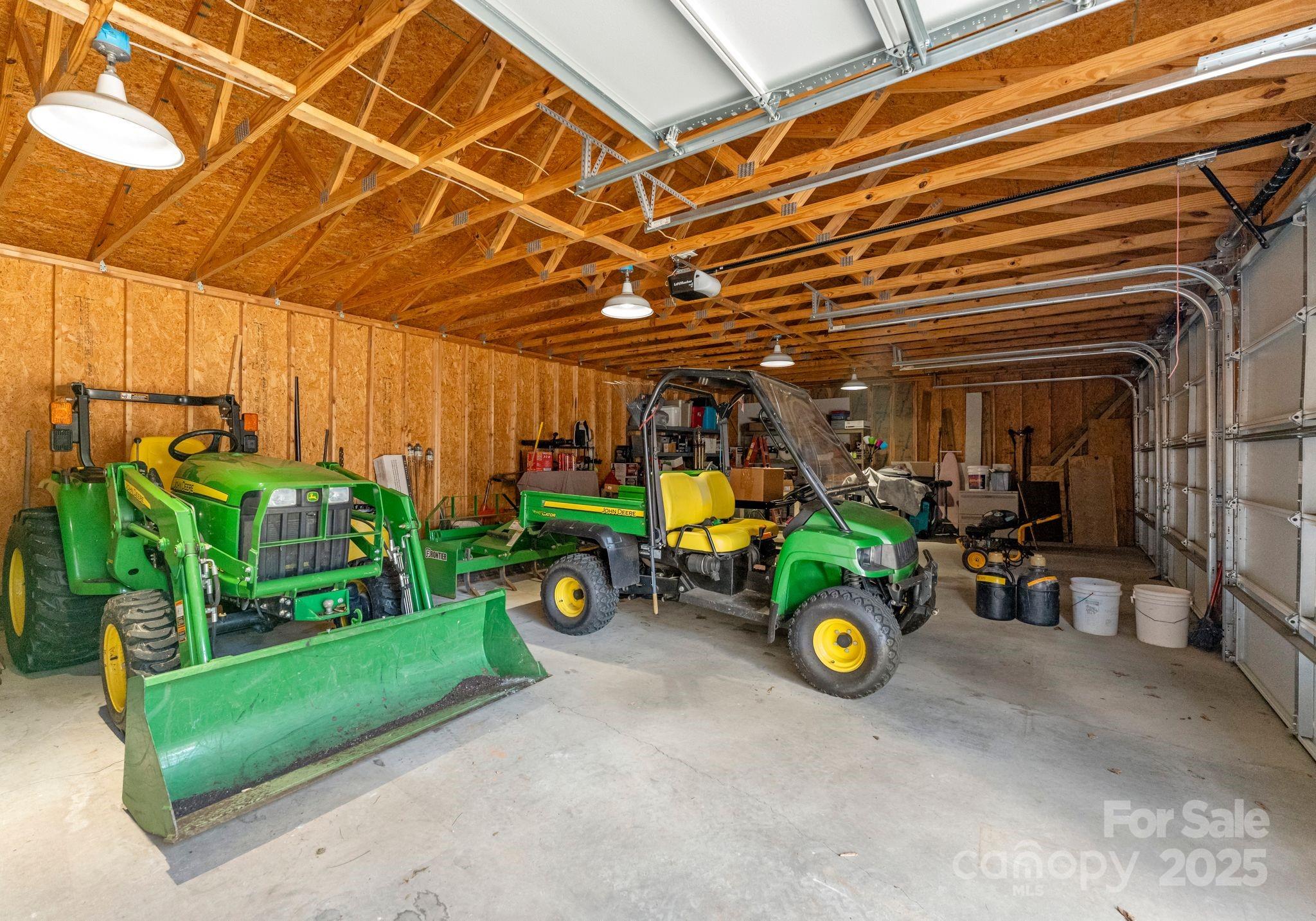 5070 Woodleaf Road Property Photo 35
