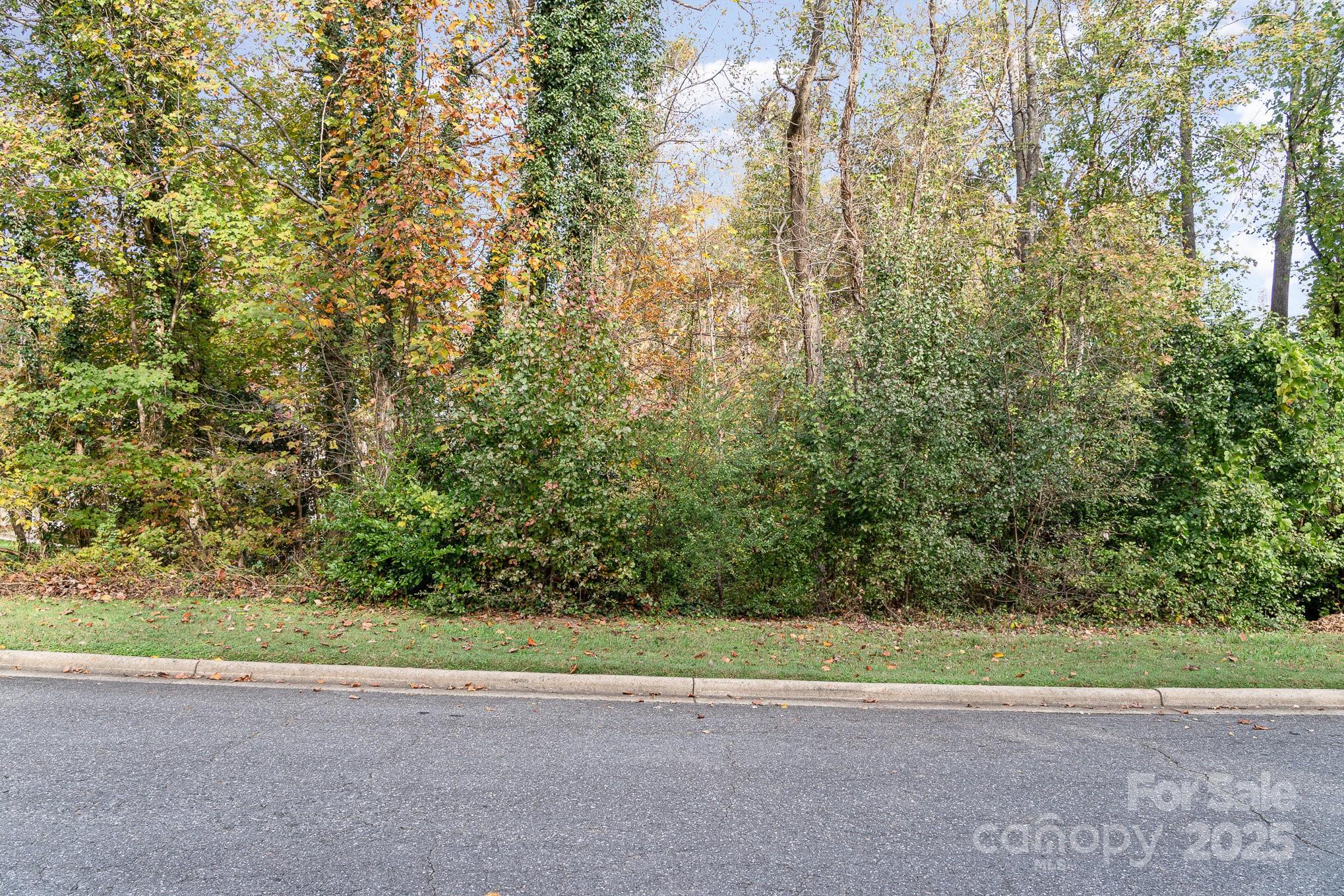 3716 Sand Wedge Drive Property Photo 4