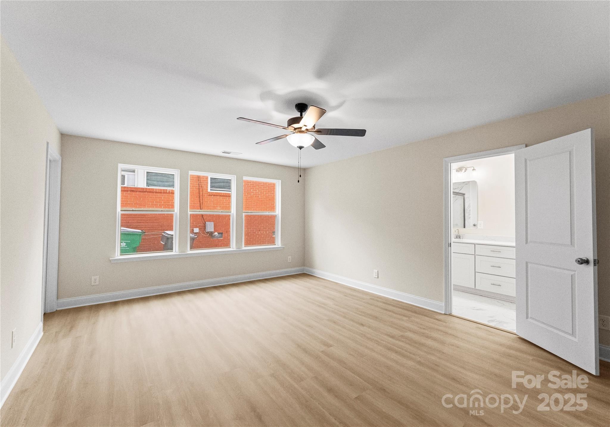 1914 Irma Street Property Photo 5