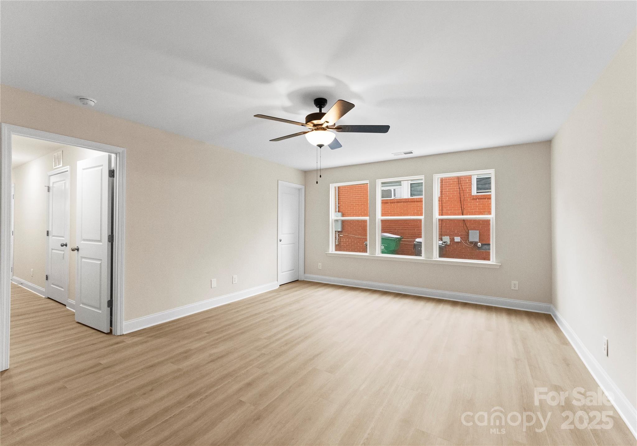 1914 Irma Street Property Photo 6
