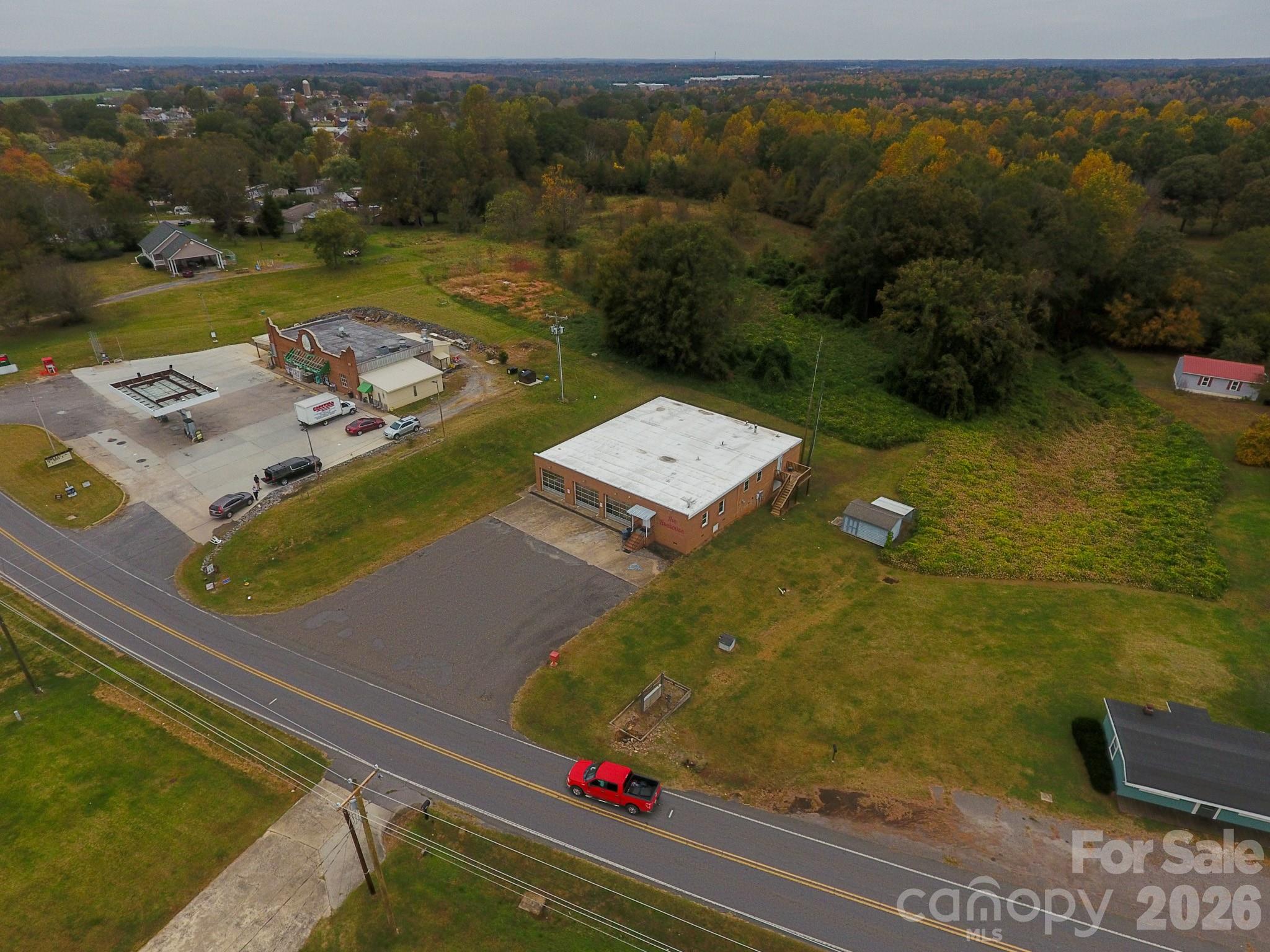 907 Bethlehem Road Property Photo 2