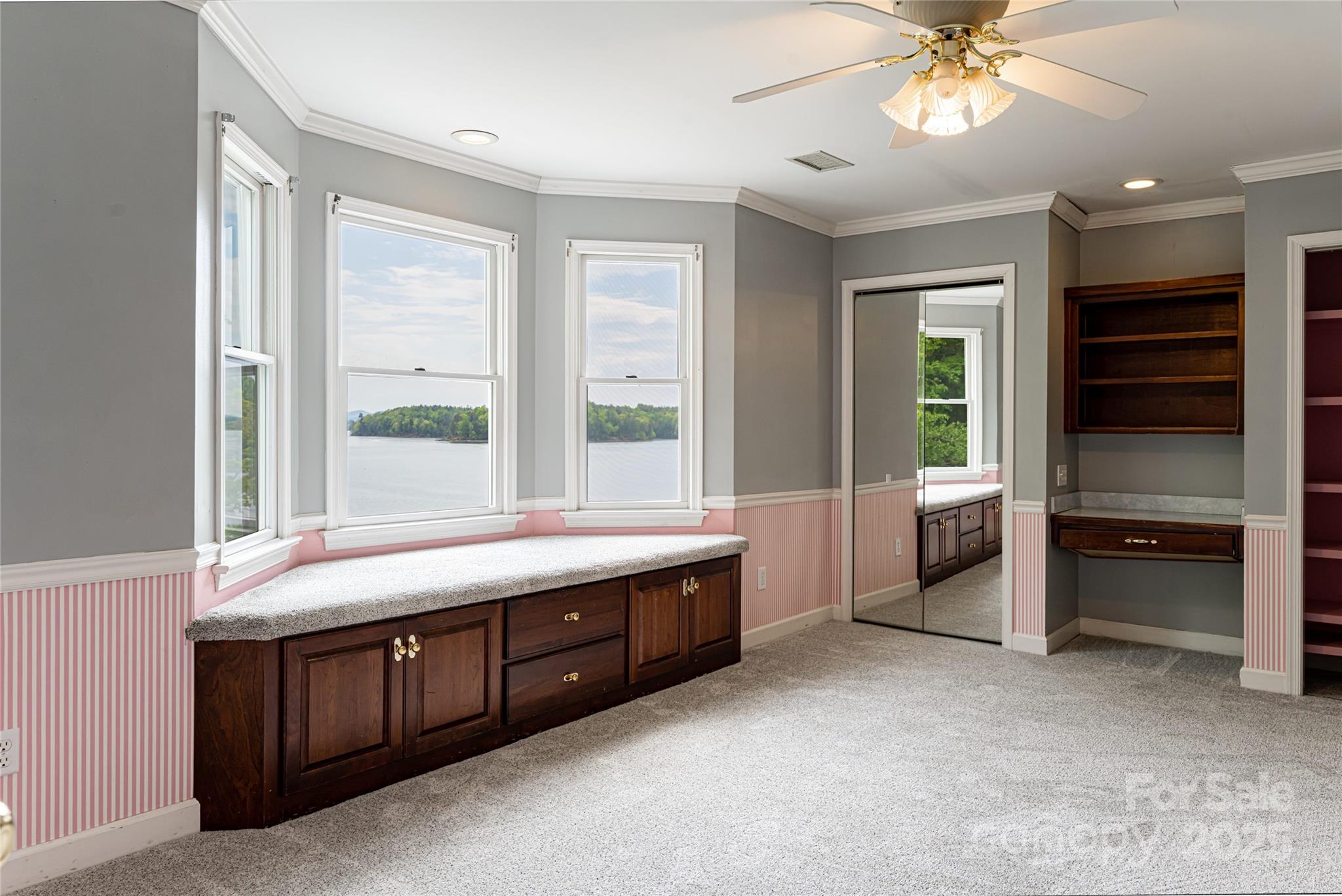 4950 Canterbury Place Property Photo 26