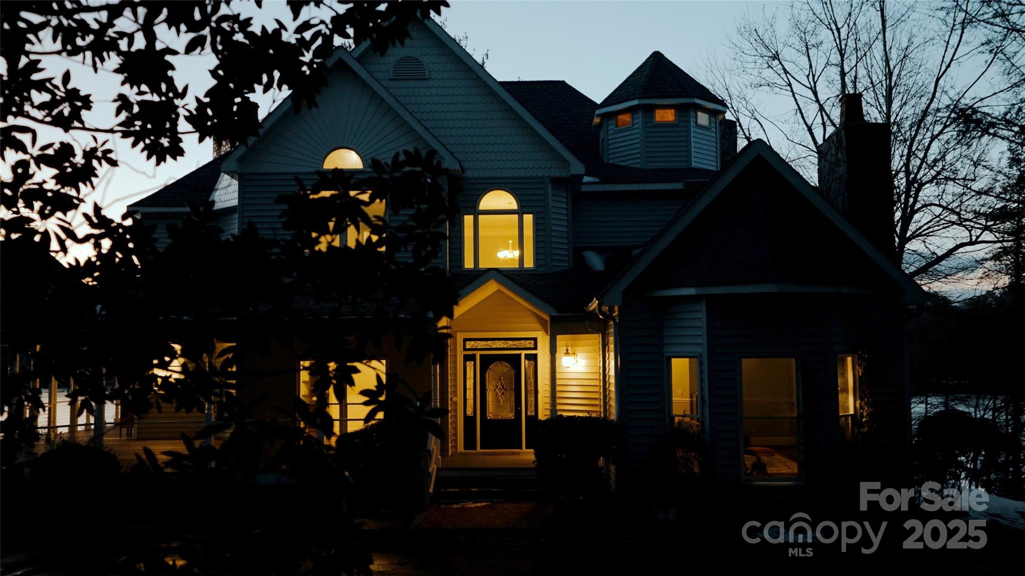 4950 Canterbury Place Property Photo 45