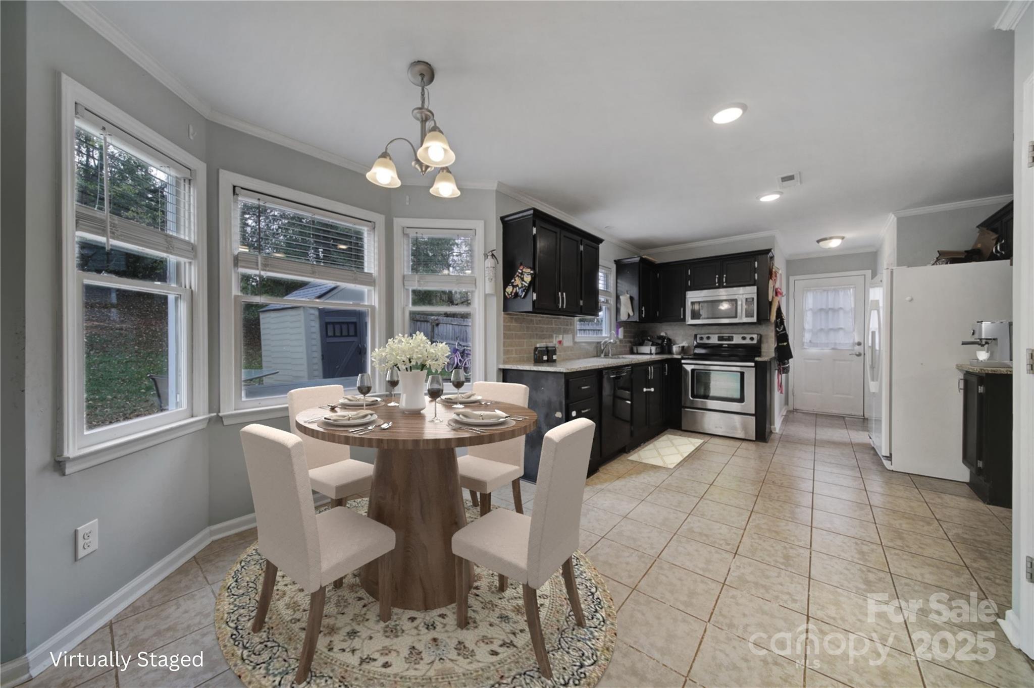6934 Spring Morning Lane Property Photo 9