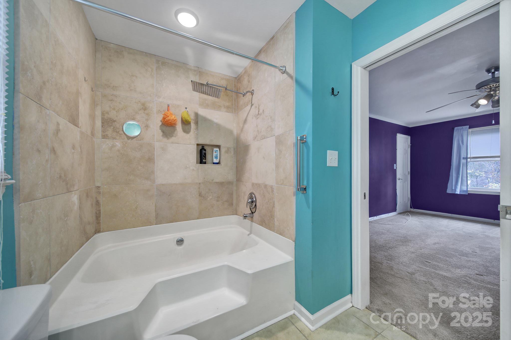 6934 Spring Morning Lane Property Photo 19