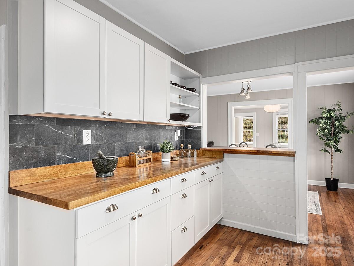 60 Fulton Street Property Photo 17