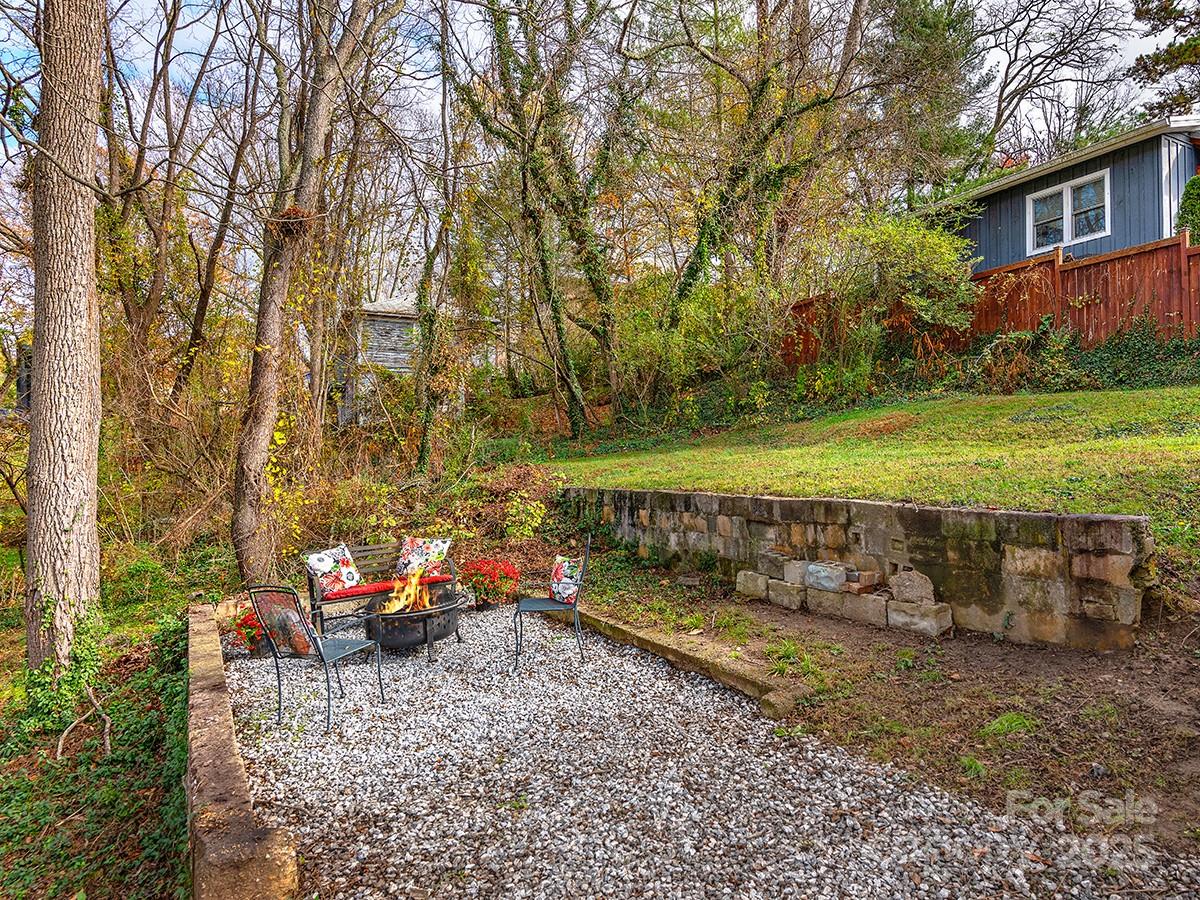 60 Fulton Street Property Photo 25