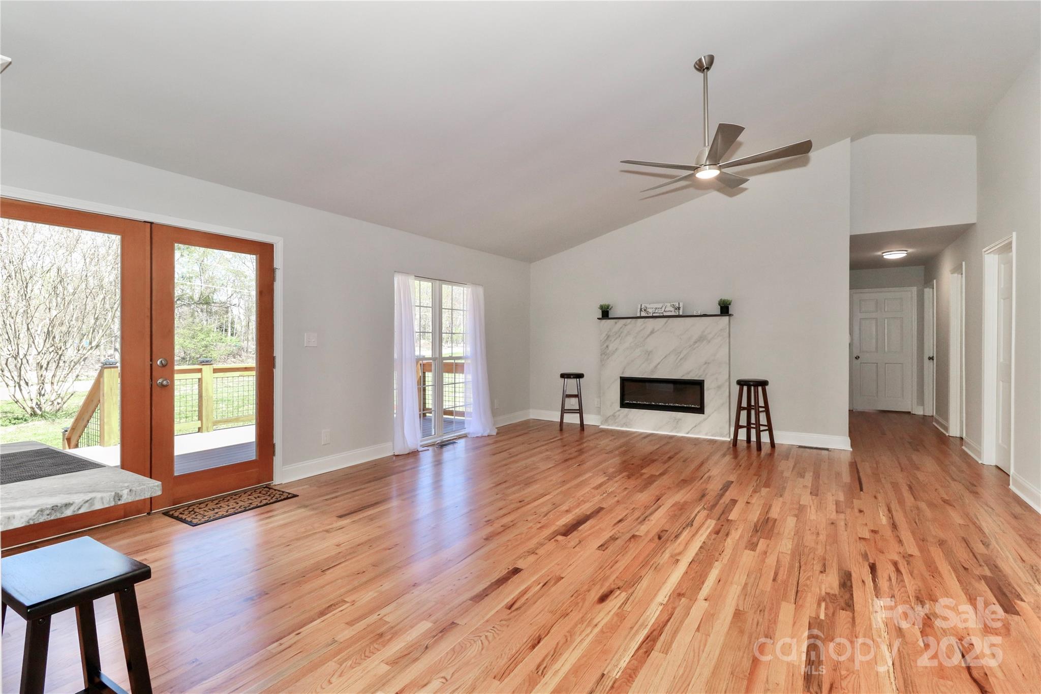 105 Pelican Court Property Photo 22
