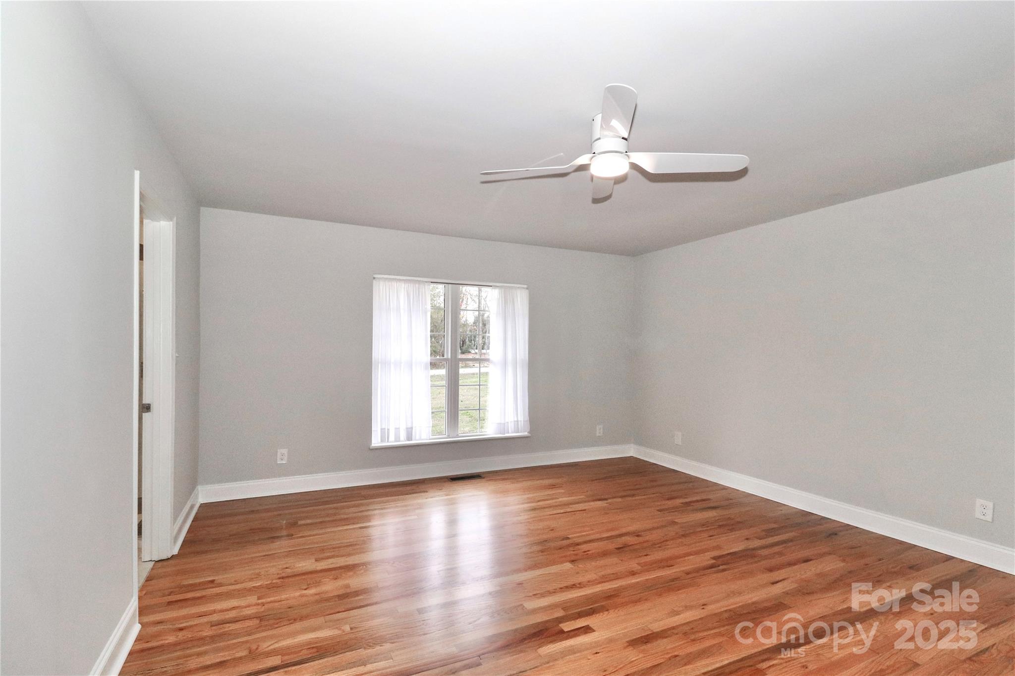 105 Pelican Court Property Photo 26
