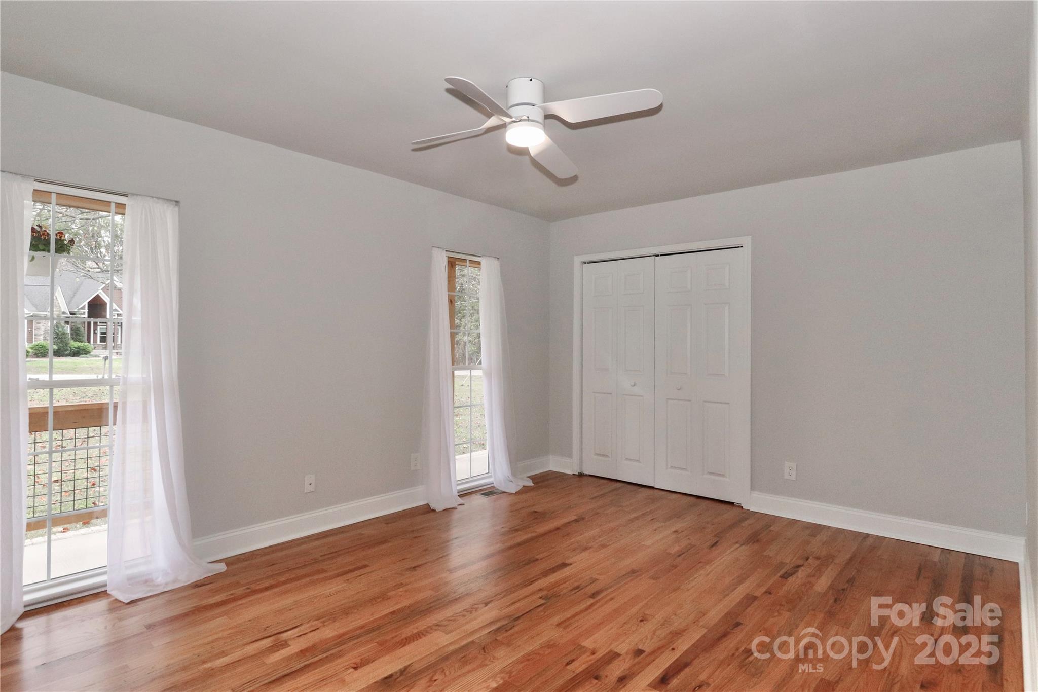 105 Pelican Court Property Photo 34