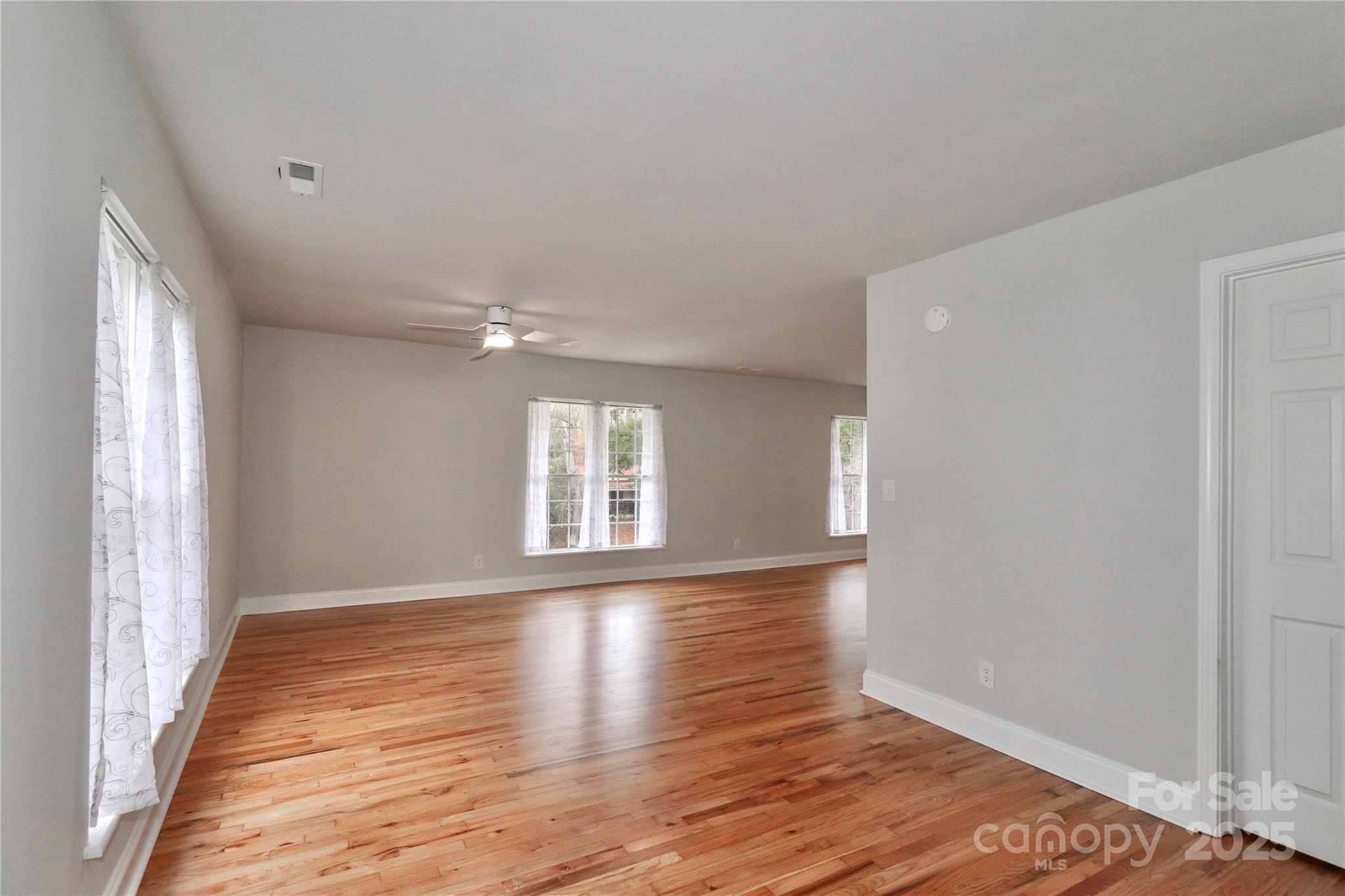 105 Pelican Court Property Photo 42