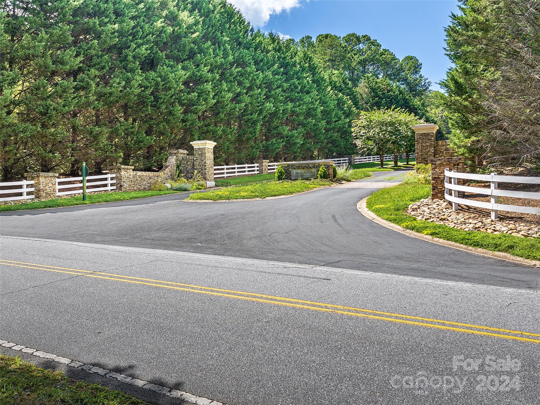 000 South Cove Road 17 Property Photo 32