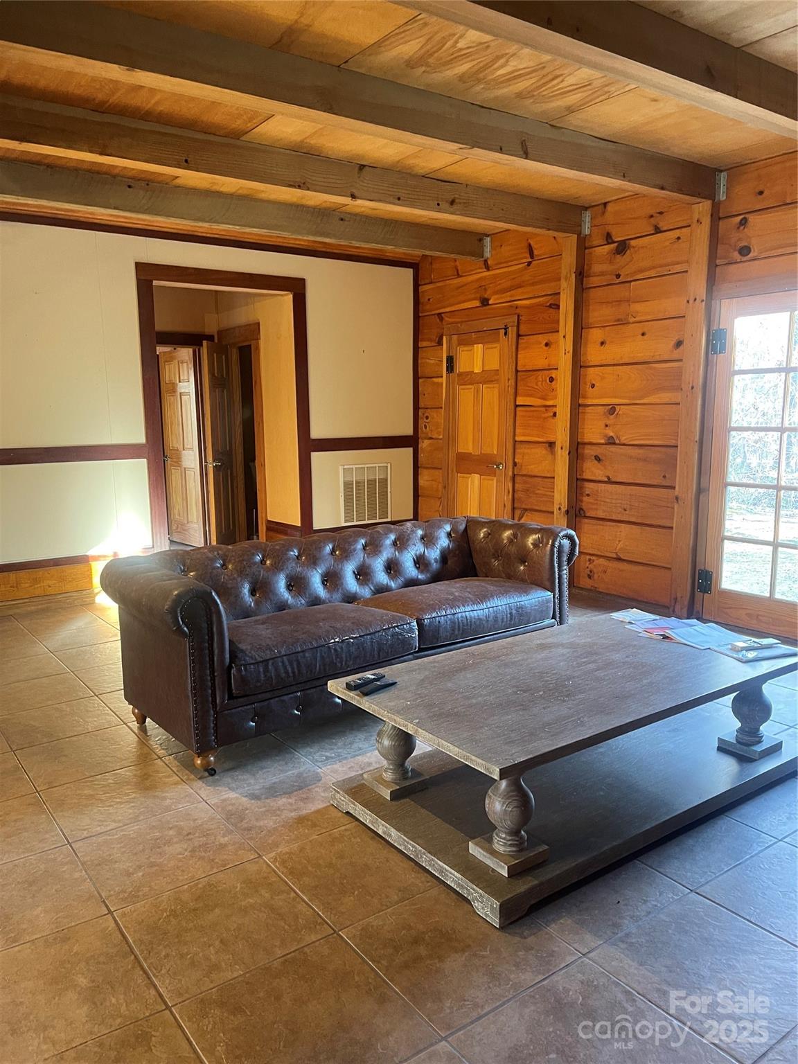 1386 Old Pinckney Road Property Photo 12