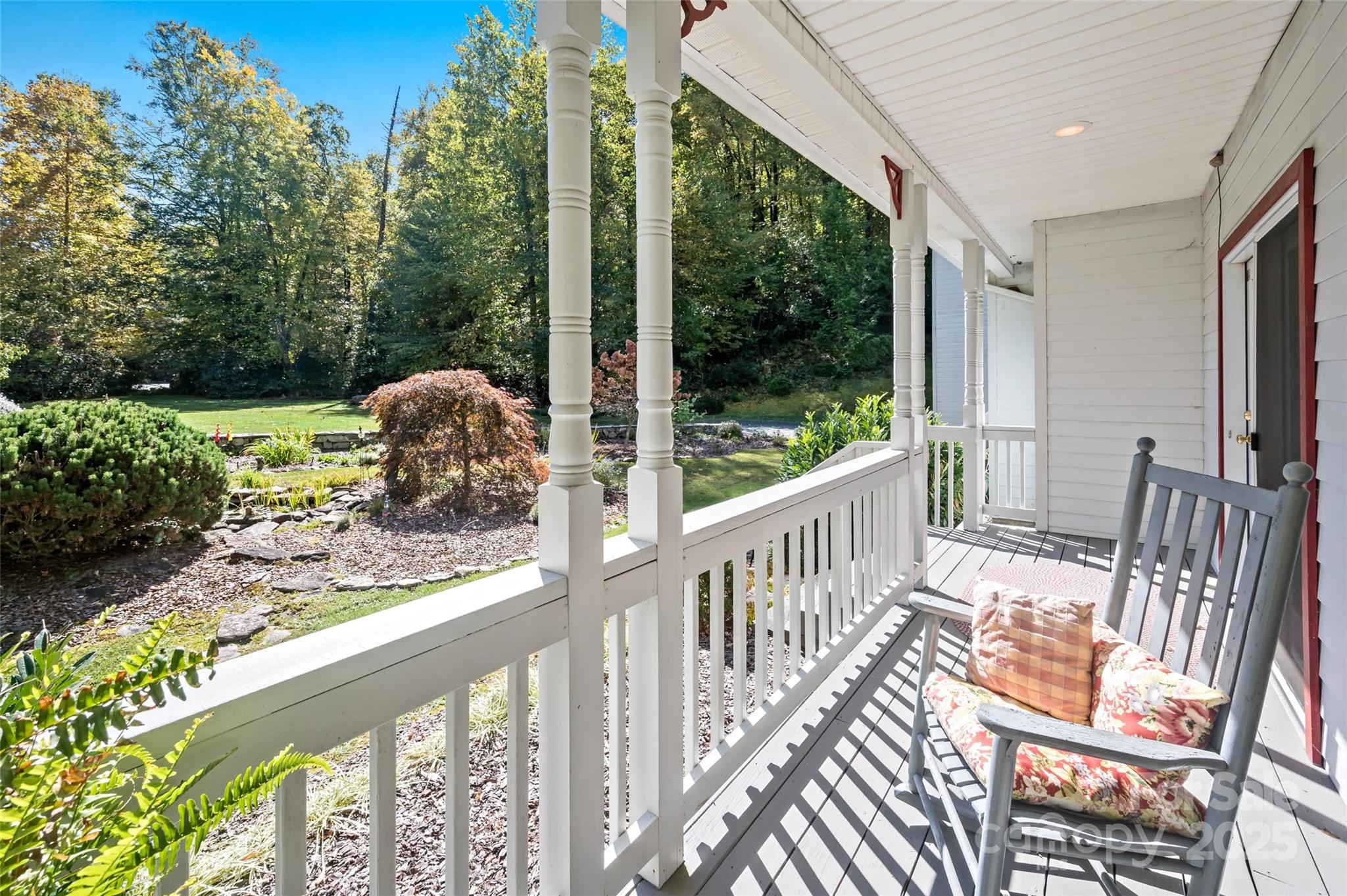 5580 Greenville Highway Property Photo 1