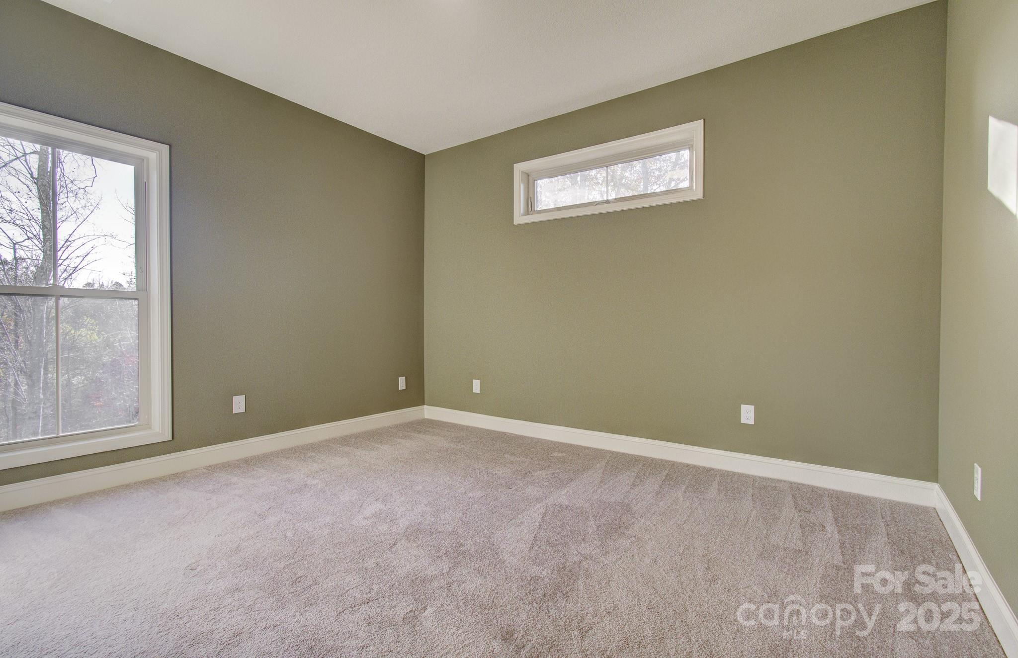 140 Cove Crest Drive Property Photo 22