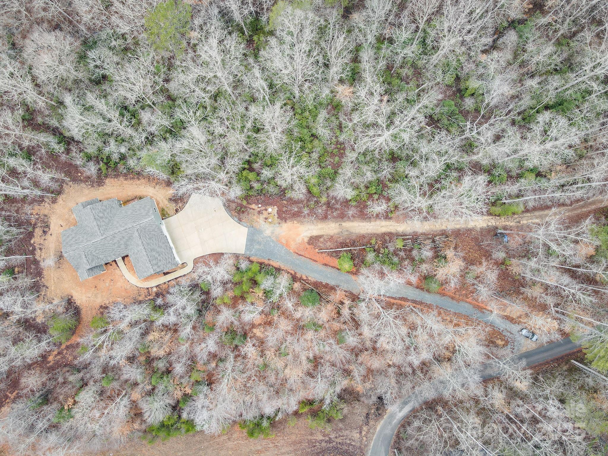 140 Cove Crest Drive Property Photo 38