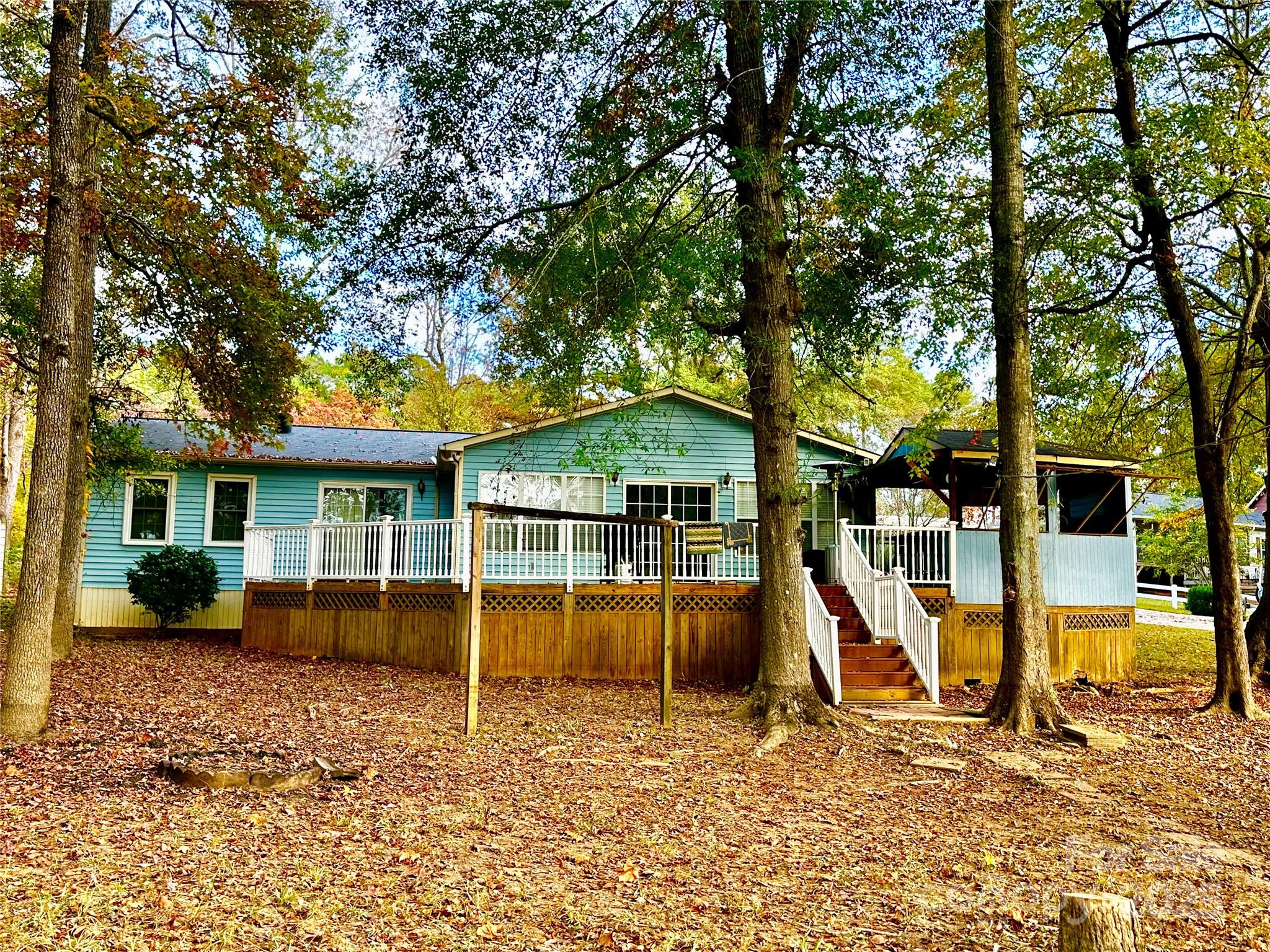 518 Valley 1 Drive Property Photo 12