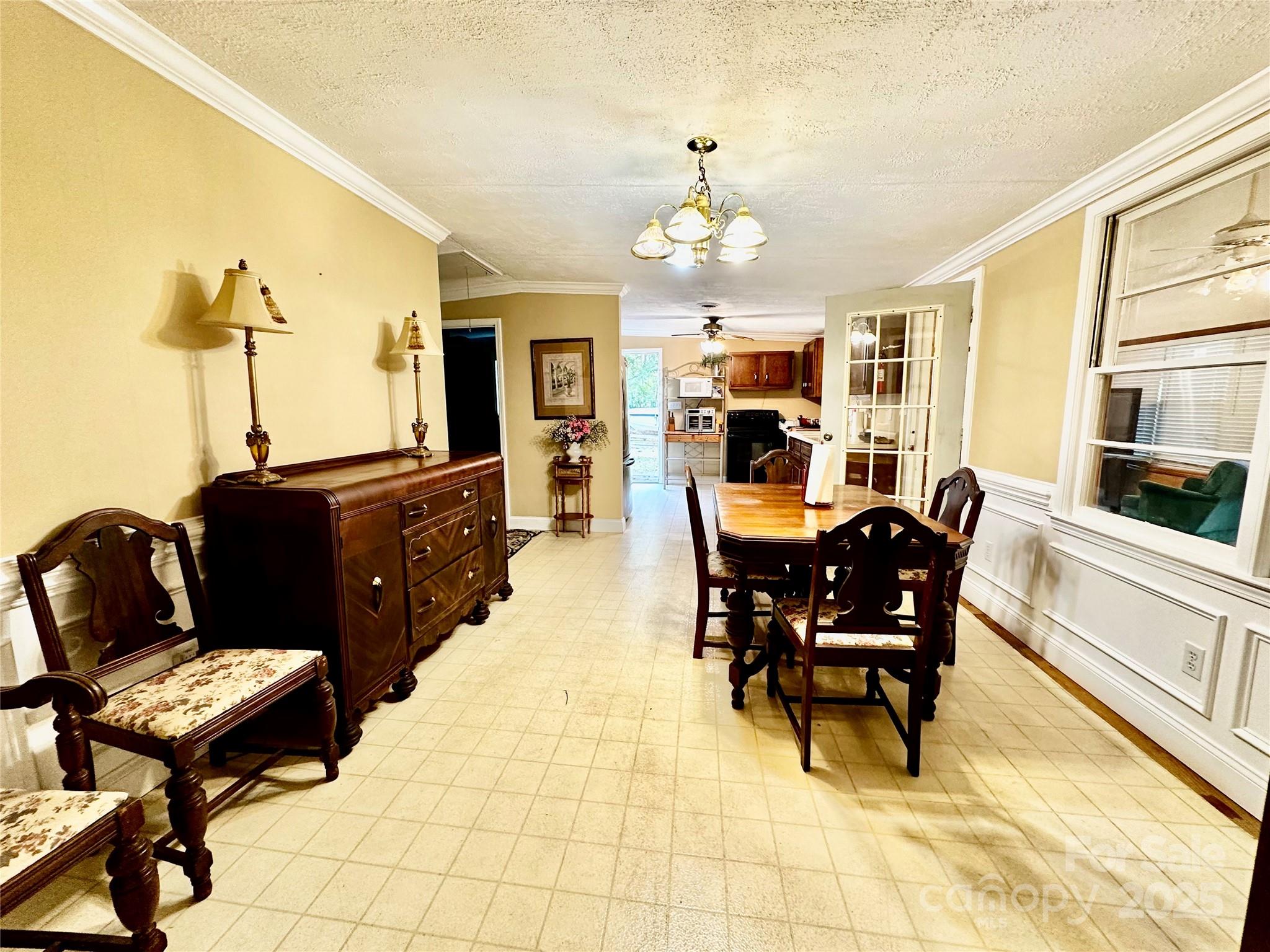 518 Valley 1 Drive Property Photo 30