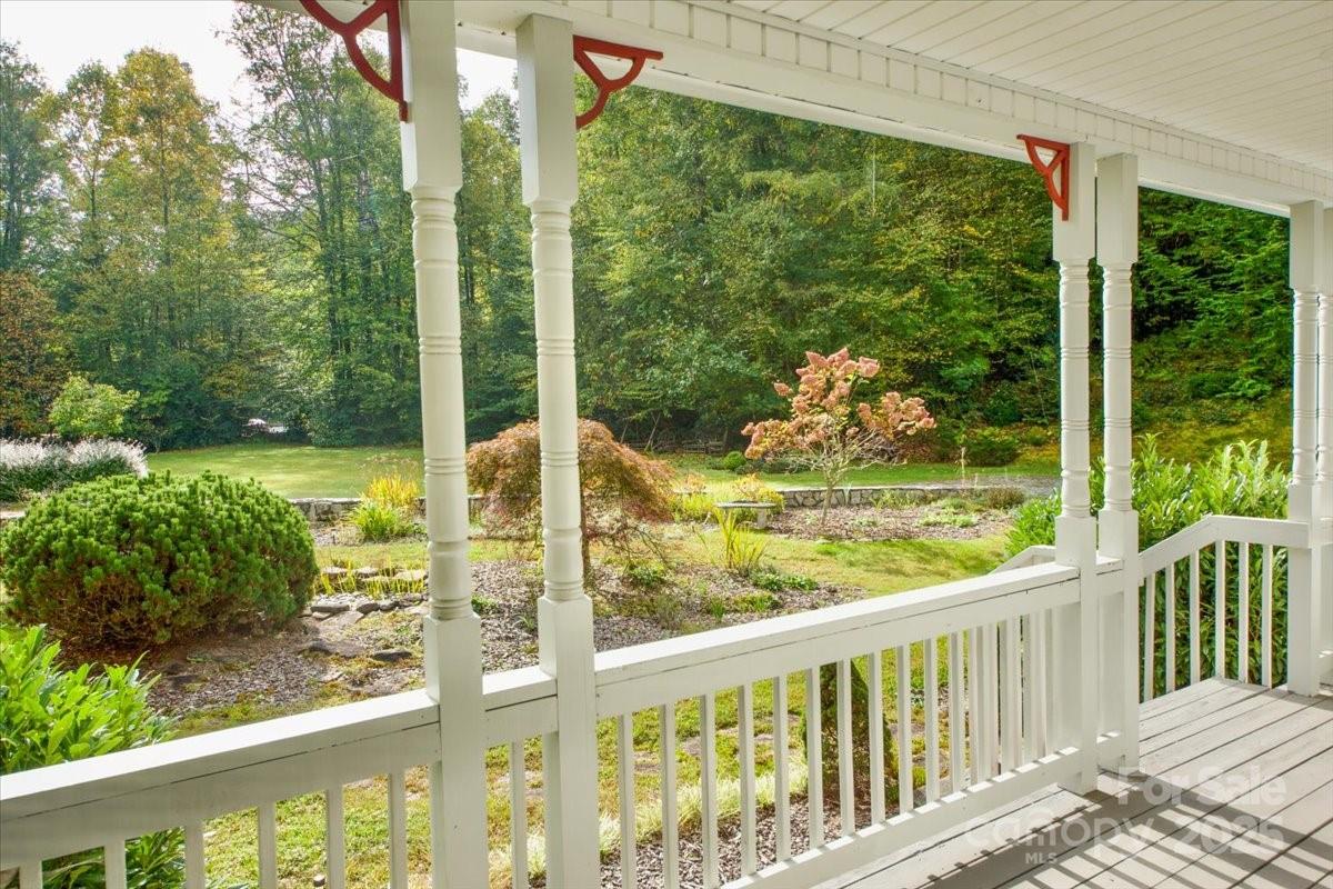 5580 Greenville Highway Property Photo 12