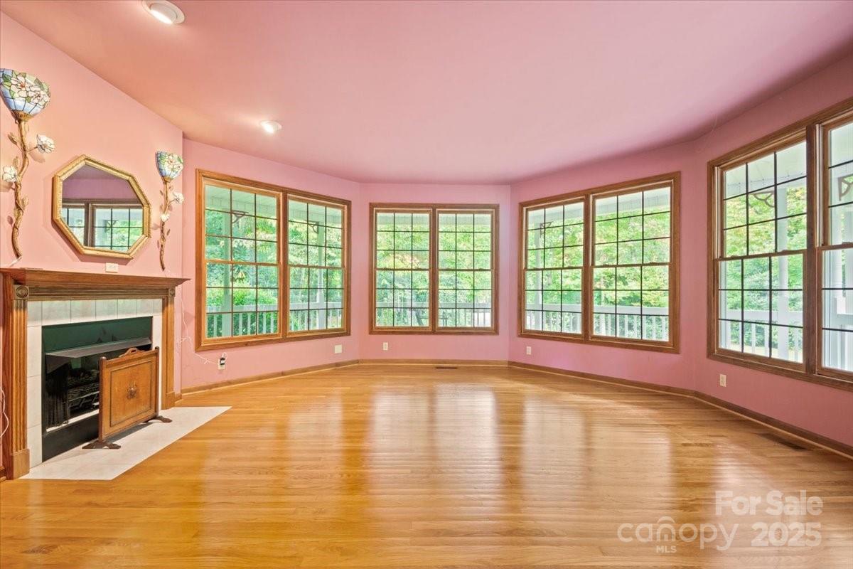 5580 Greenville Highway Property Photo 18