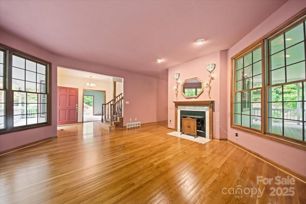 5580 Greenville Highway Property Photo 19