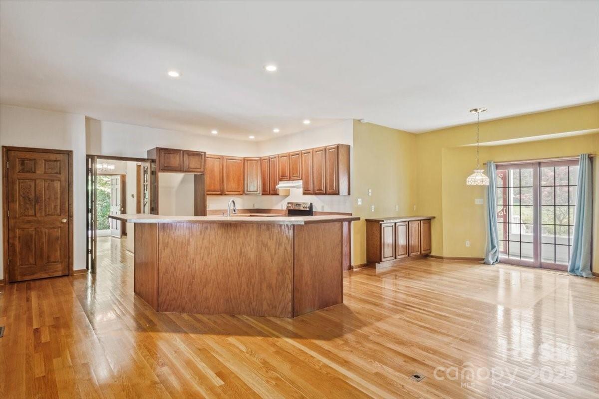 5580 Greenville Highway Property Photo 21