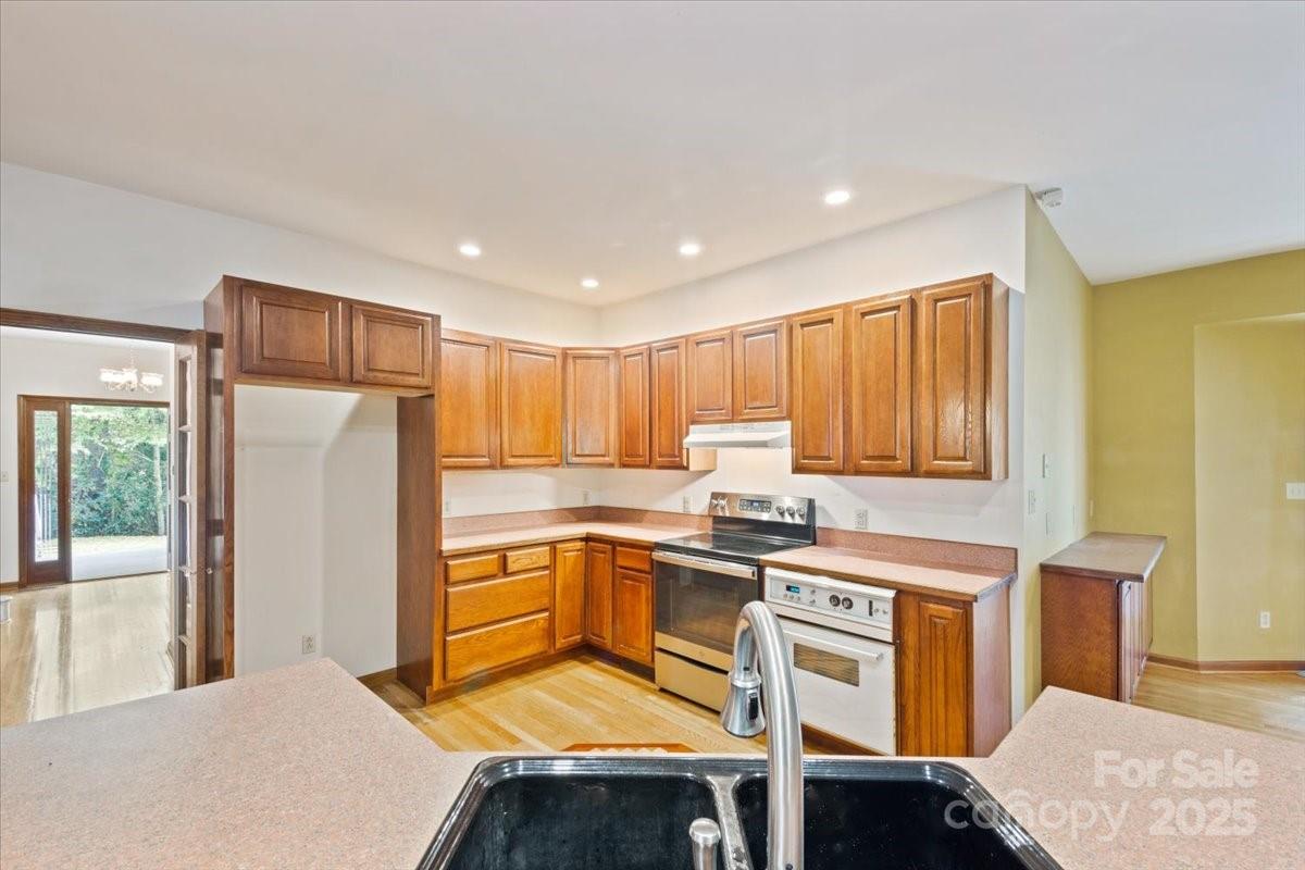 5580 Greenville Highway Property Photo 22