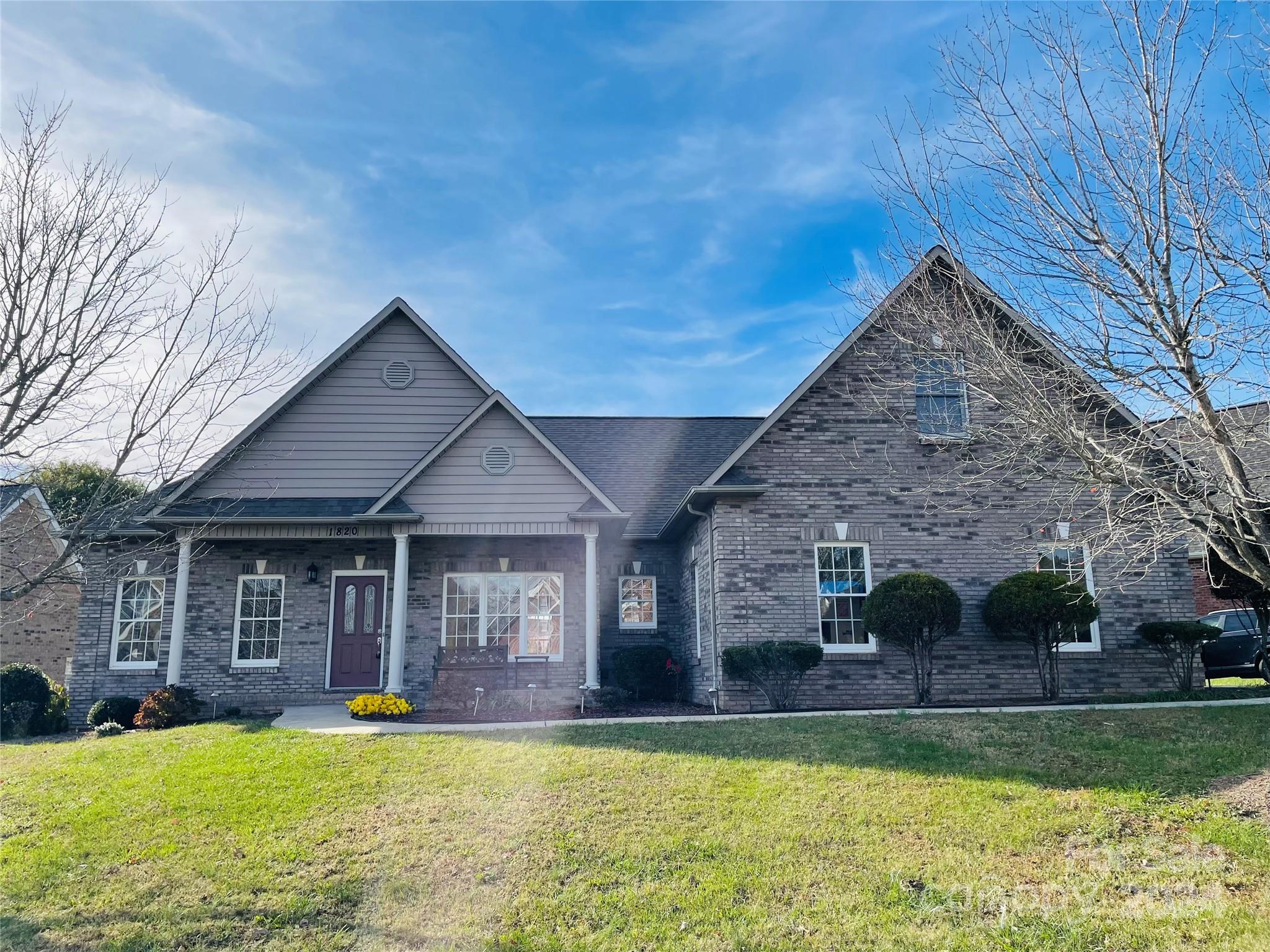 1820 31st Avenue Lane Property Photo 3