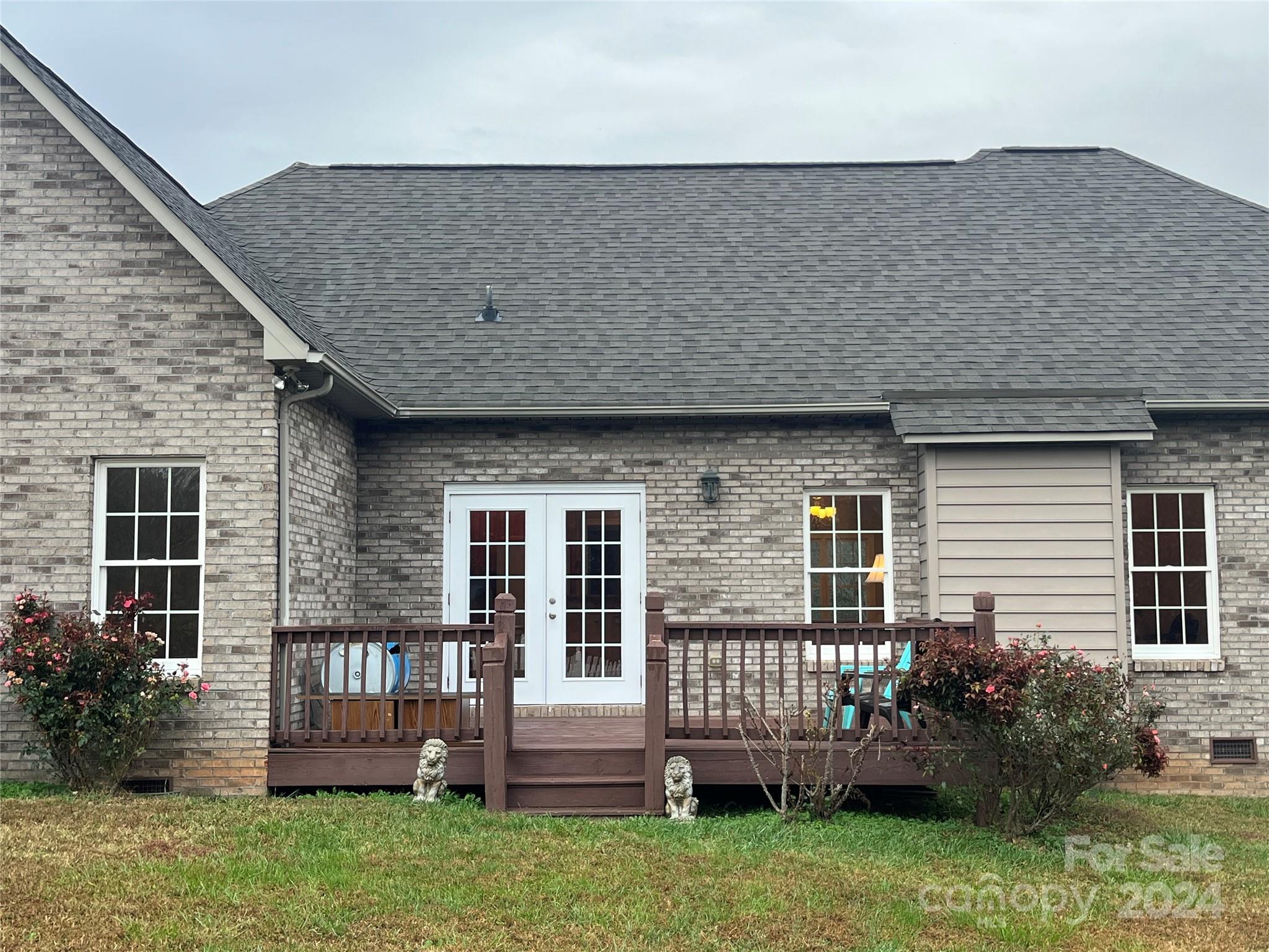 1820 31st Avenue Lane Property Photo 5
