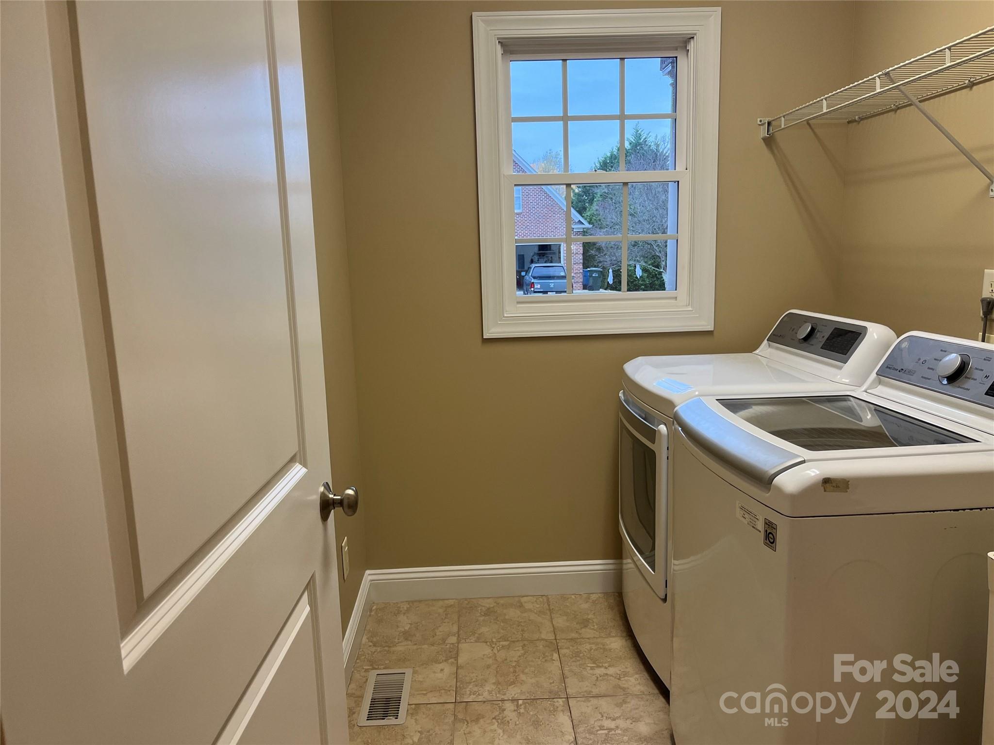 1820 31st Avenue Lane Property Photo 16