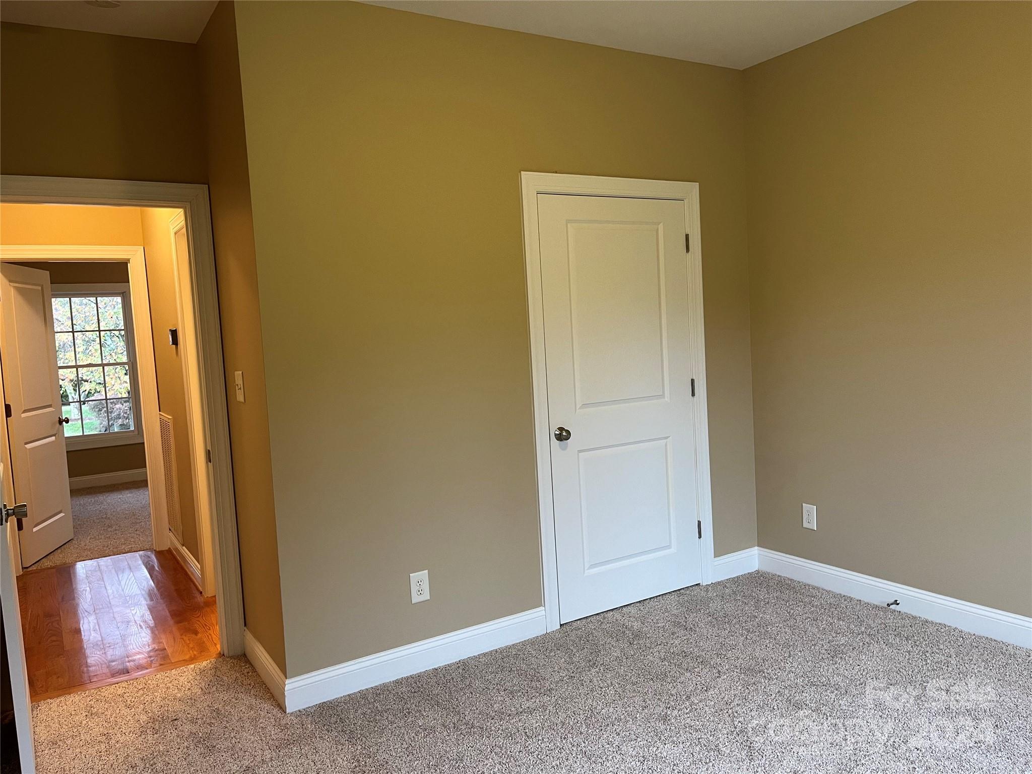 1820 31st Avenue Lane Property Photo 24