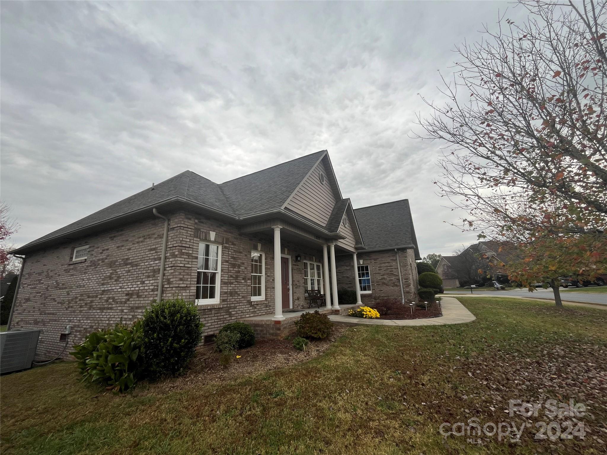 1820 31st Avenue Lane Property Photo 45
