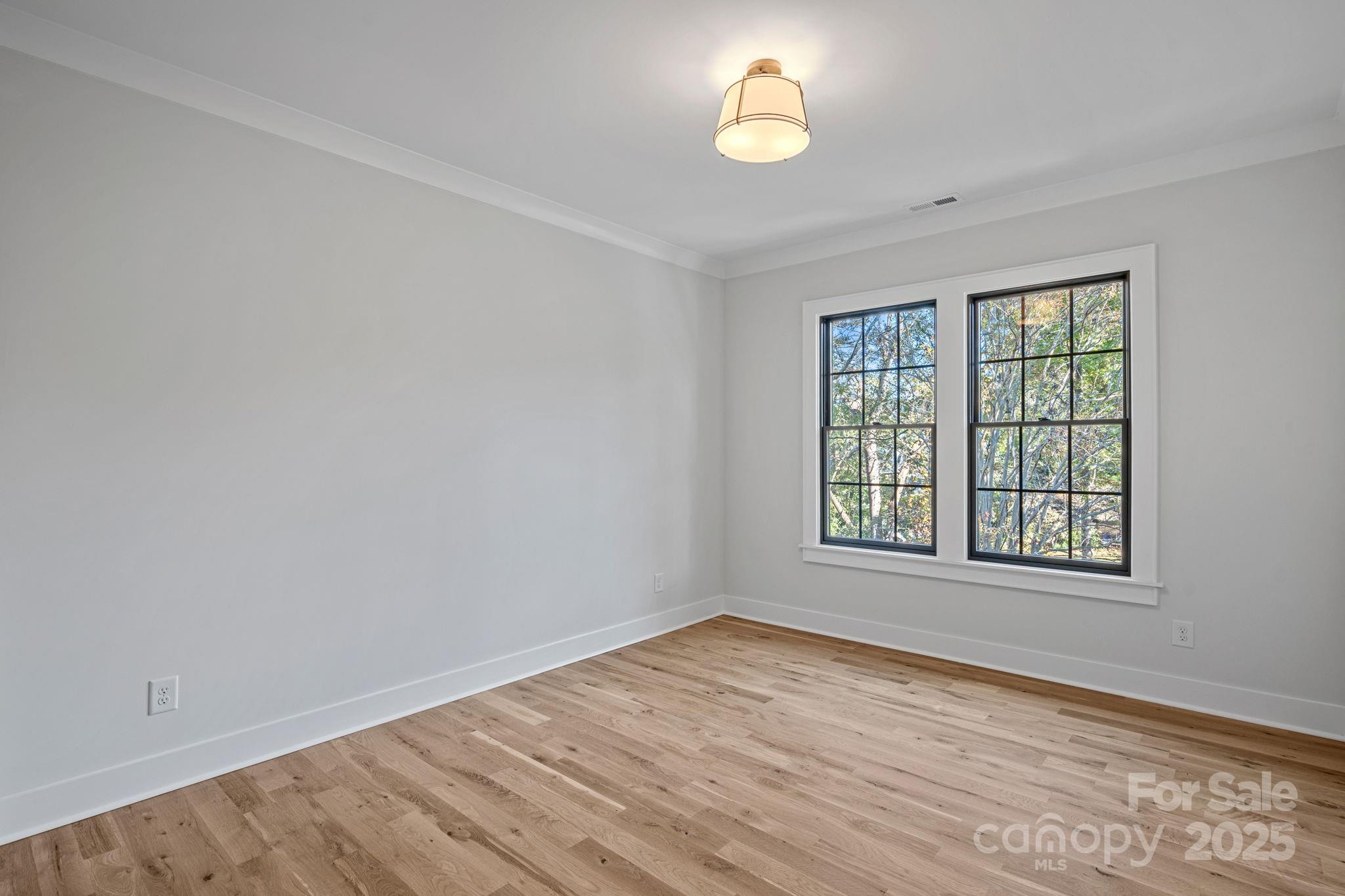 705 Mcalway Road Property Photo 24
