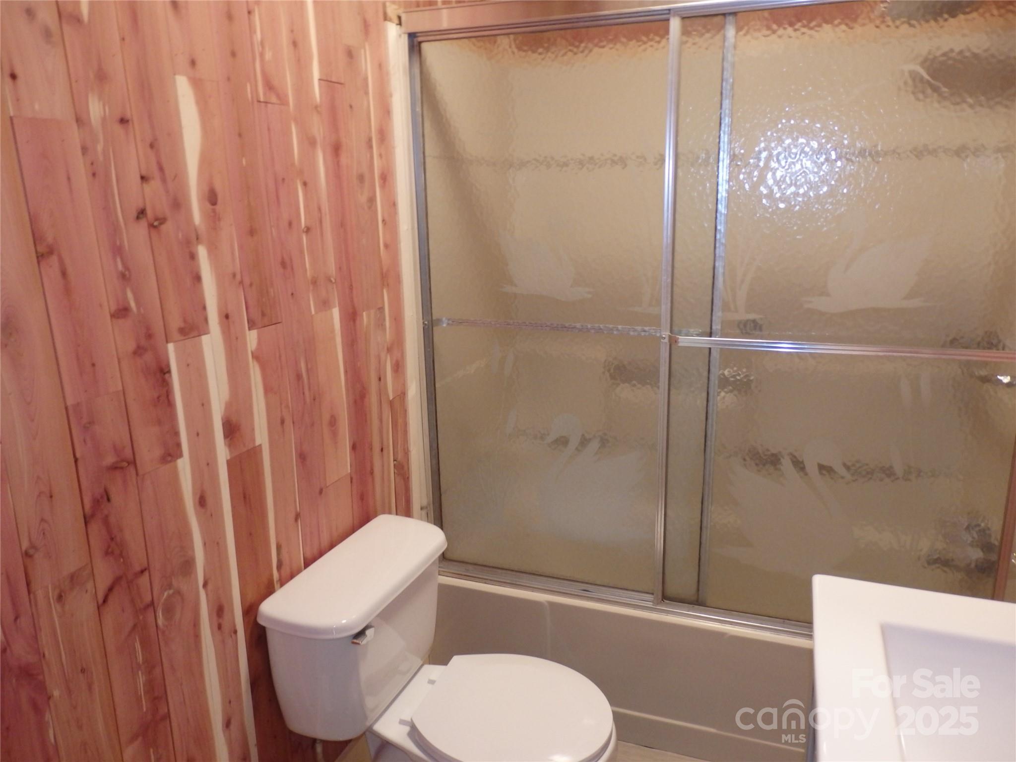 539 W Salisbury Street Property Photo 24