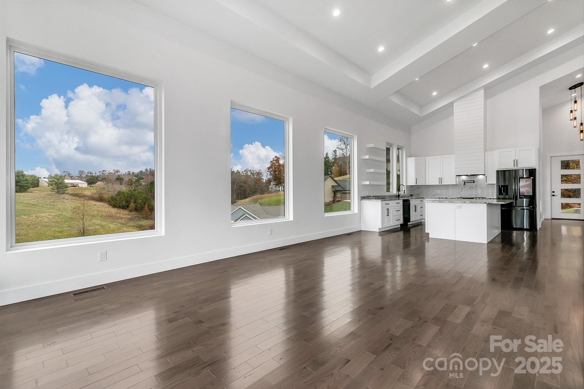 52 Temujin Drive Property Photo 12