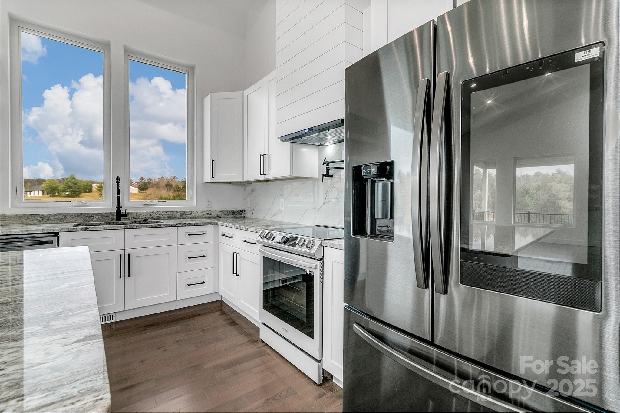 52 Temujin Drive Property Photo 17