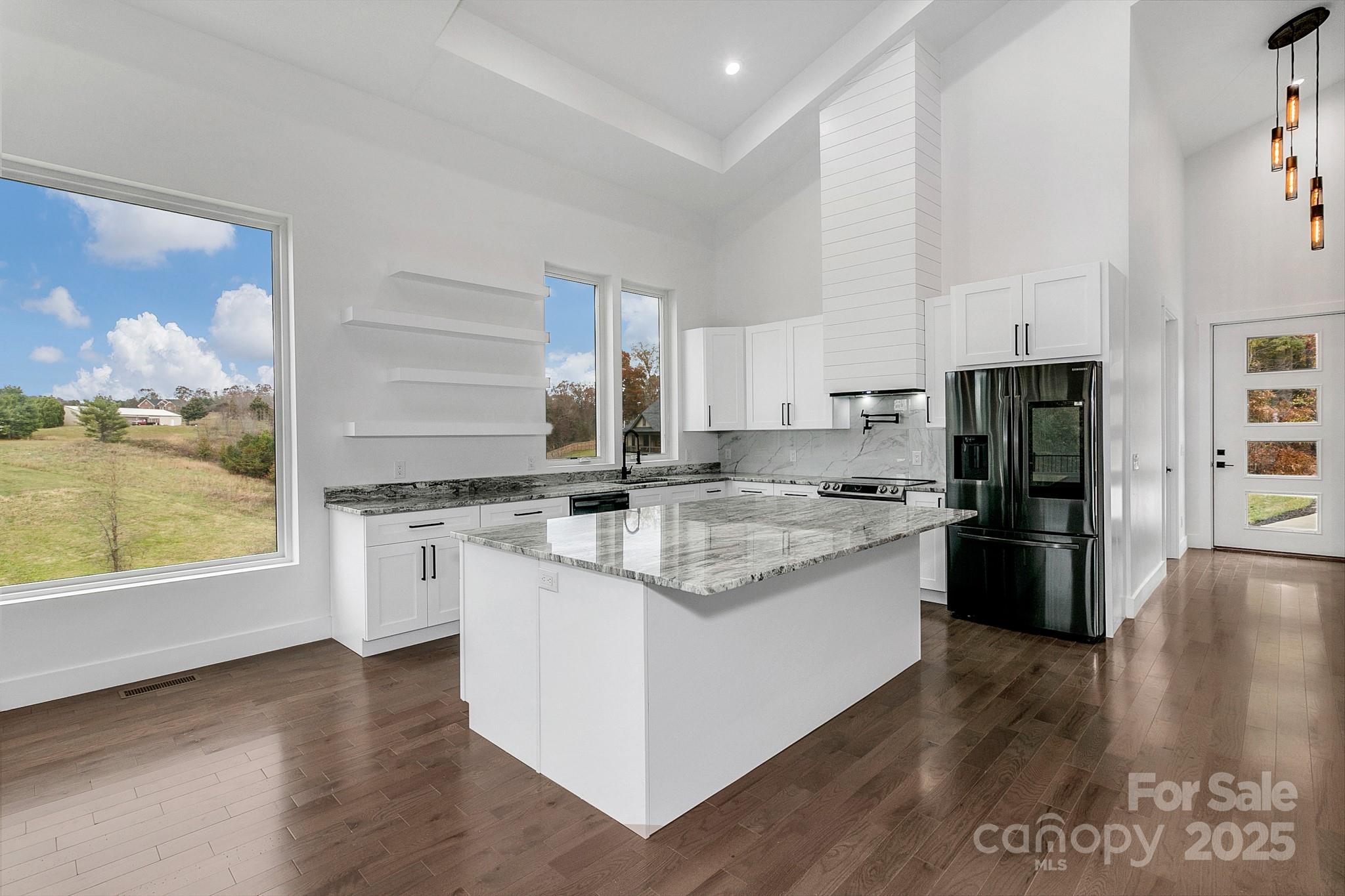 52 Temujin Drive Property Photo 18