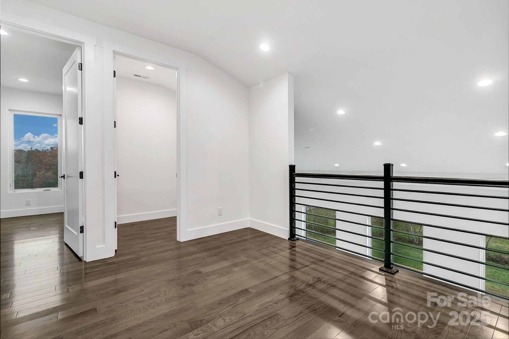 52 Temujin Drive Property Photo 28