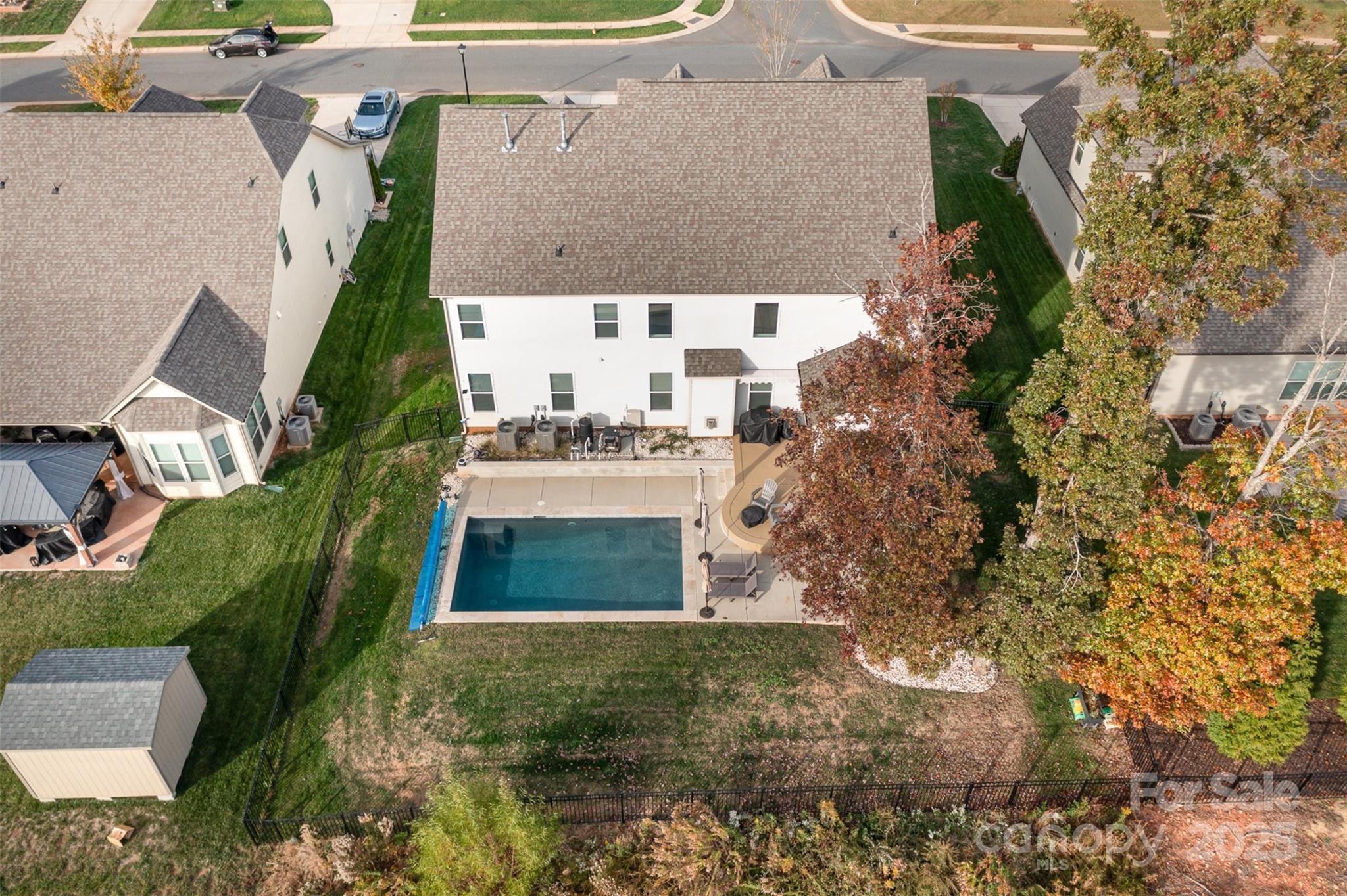 10978 Sparkle Creek Drive Property Photo 2