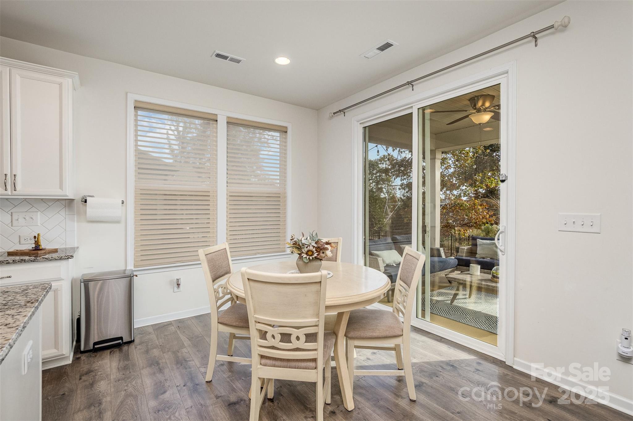 10978 Sparkle Creek Drive Property Photo 30