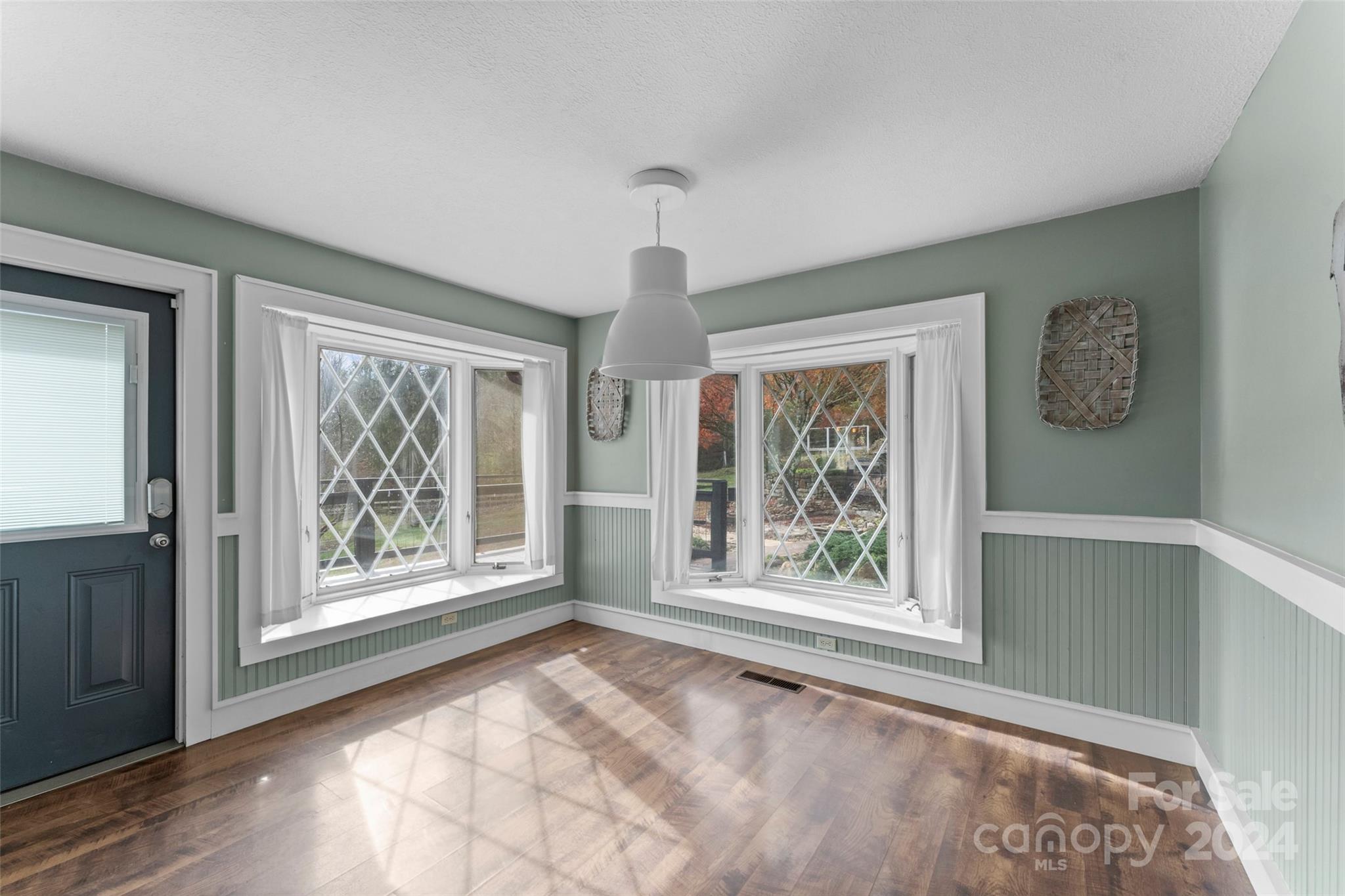 158 Glen Echo Lane Property Photo 13