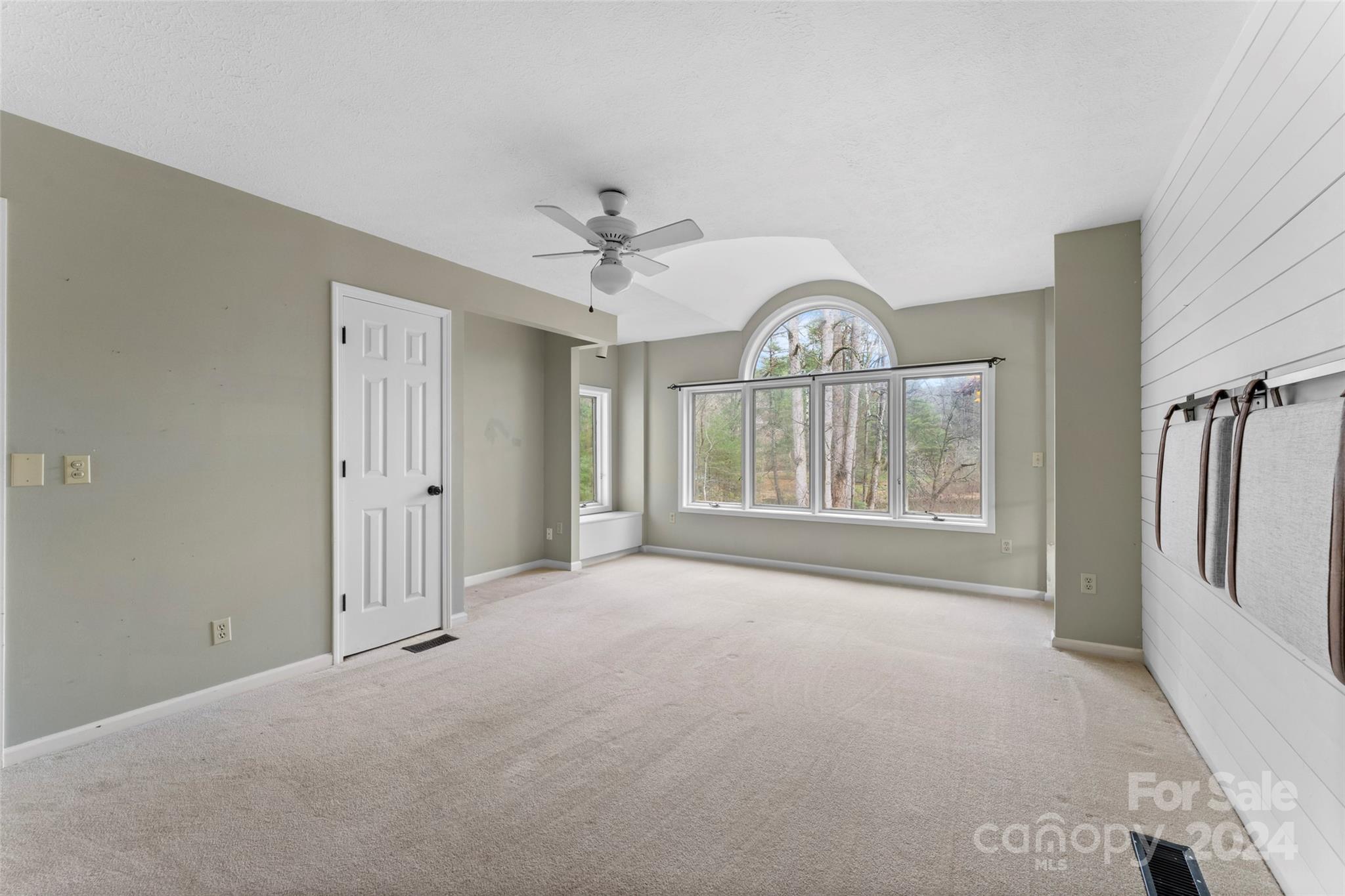 158 Glen Echo Lane Property Photo 16