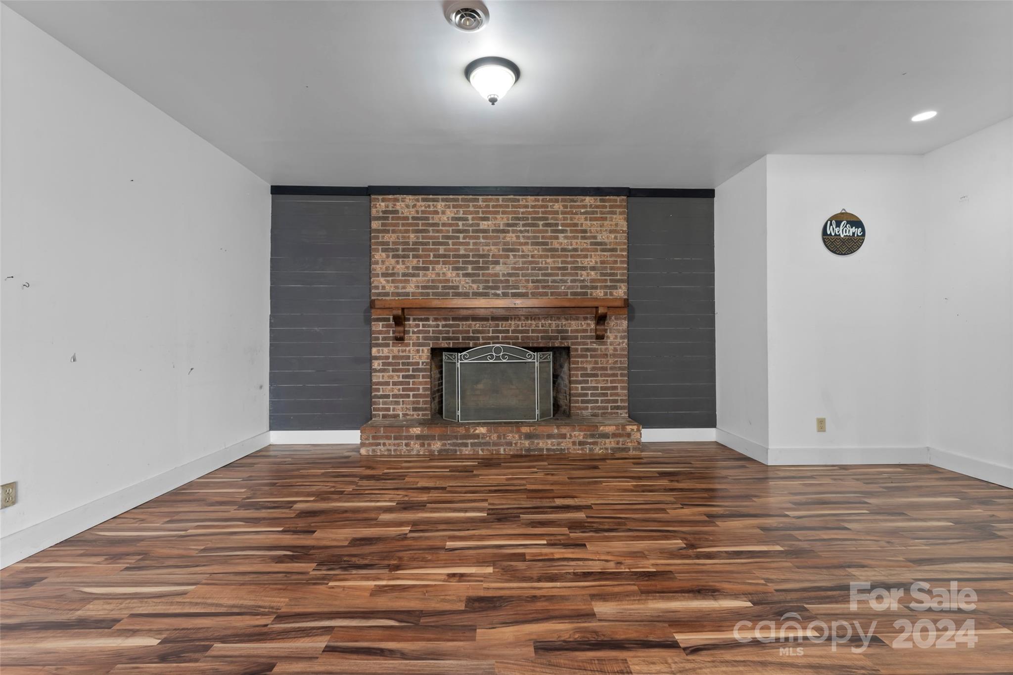 158 Glen Echo Lane Property Photo 24