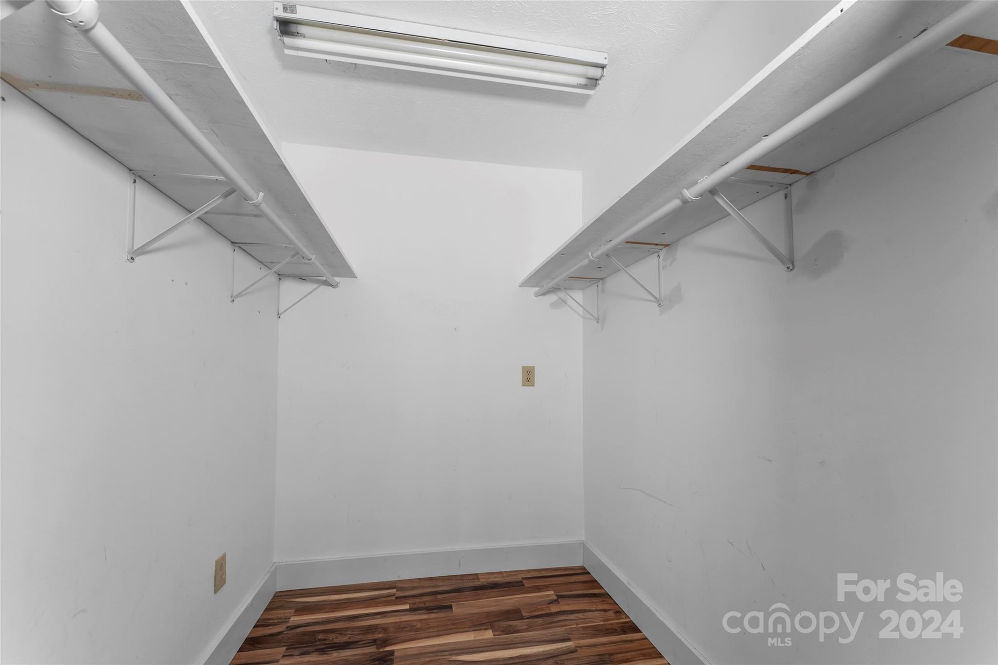 158 Glen Echo Lane Property Photo 31
