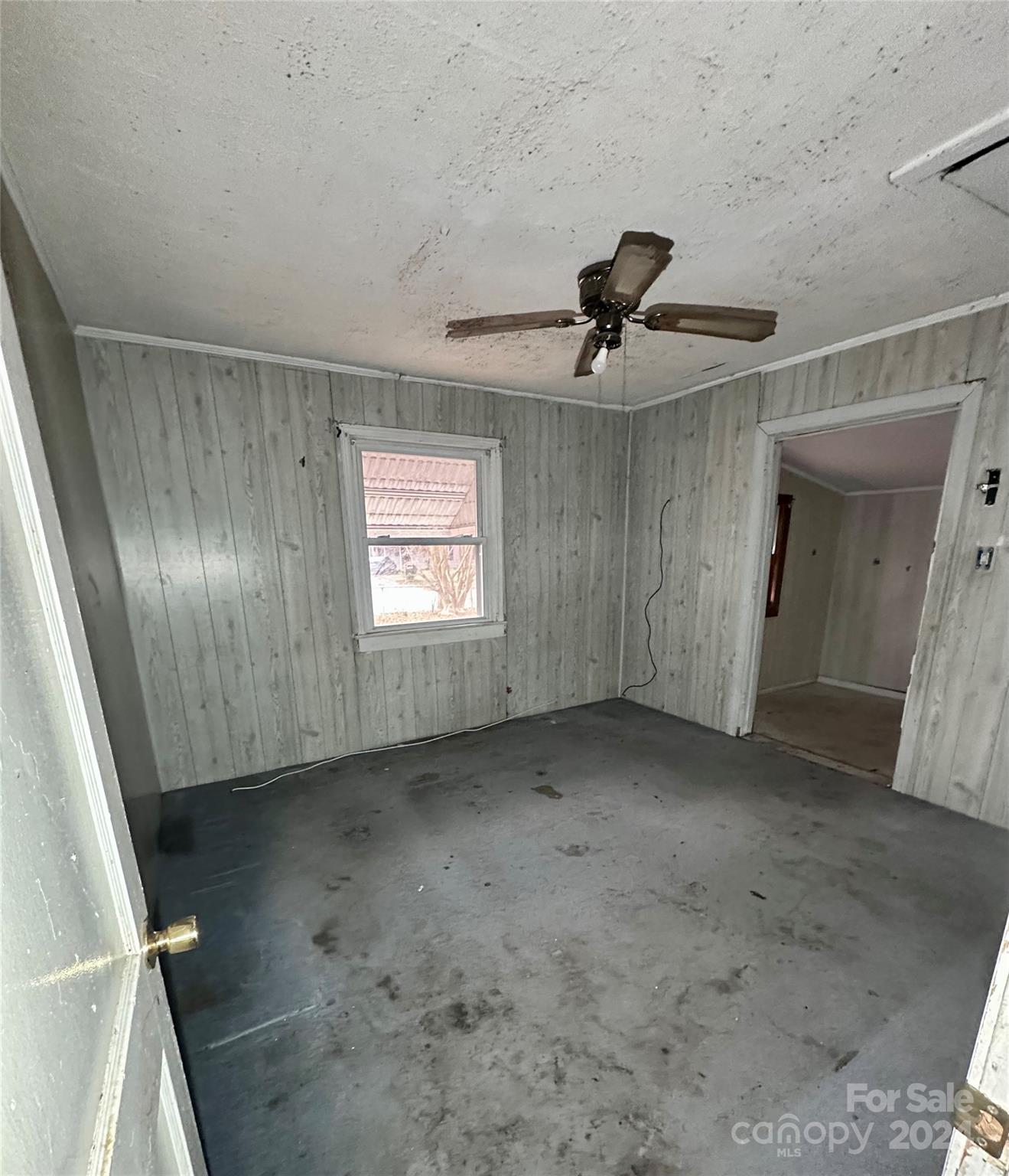 1060 Mcdow Drive Property Photo 9
