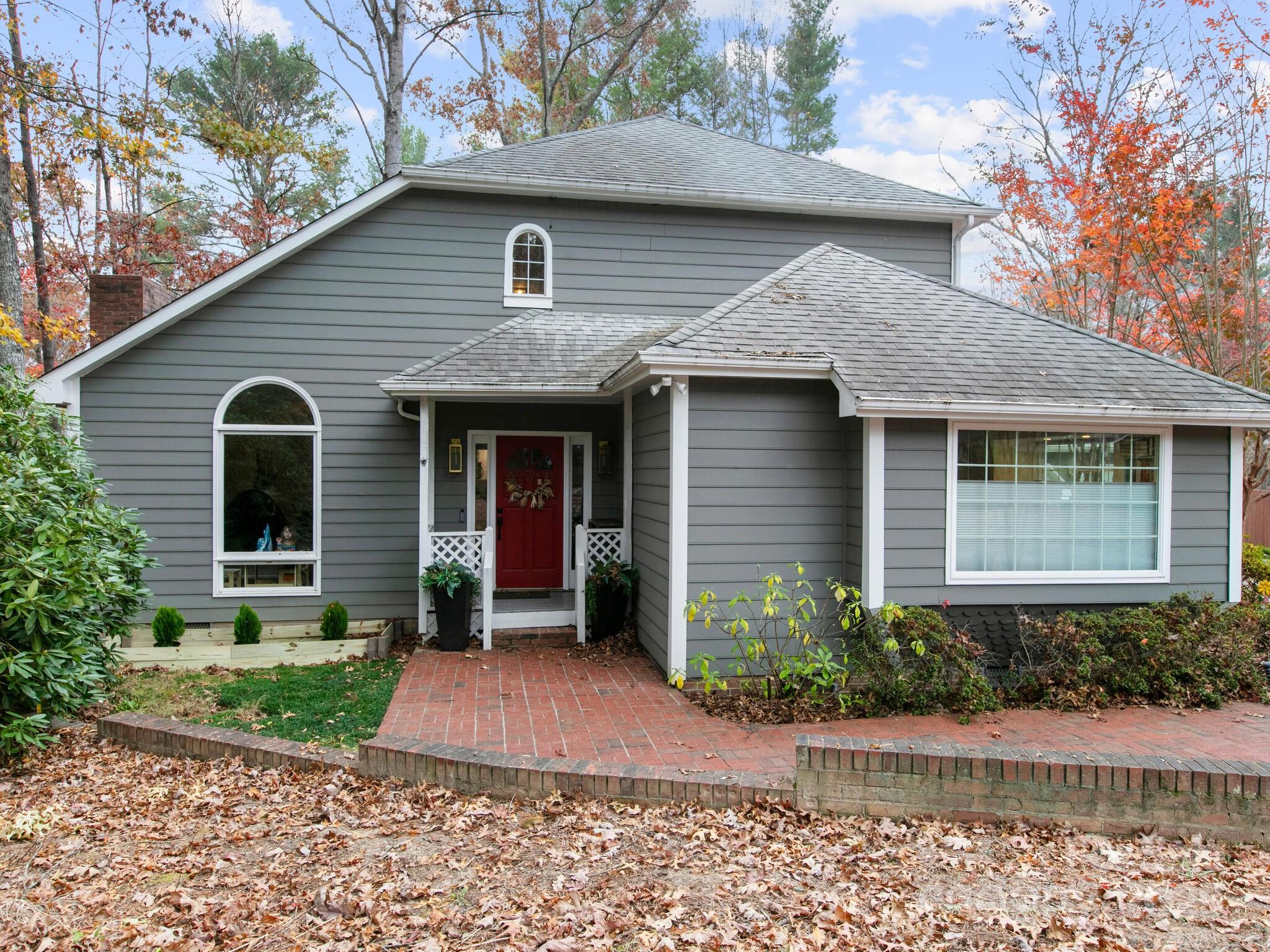 3 White Rock Court Property Photo 1