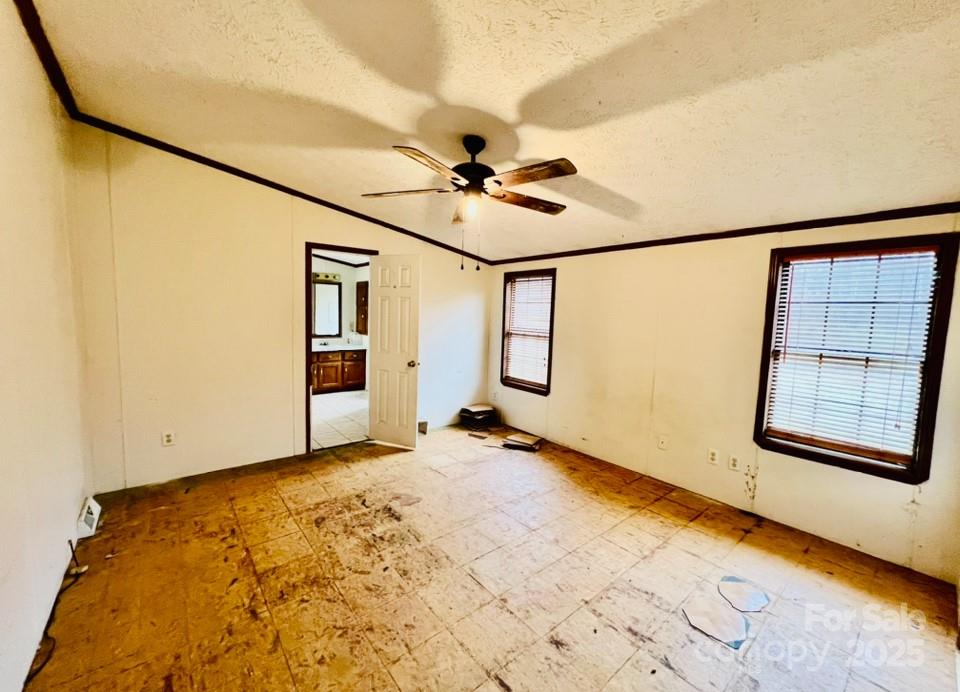 5199 Helms End Of Trail Property Photo 14