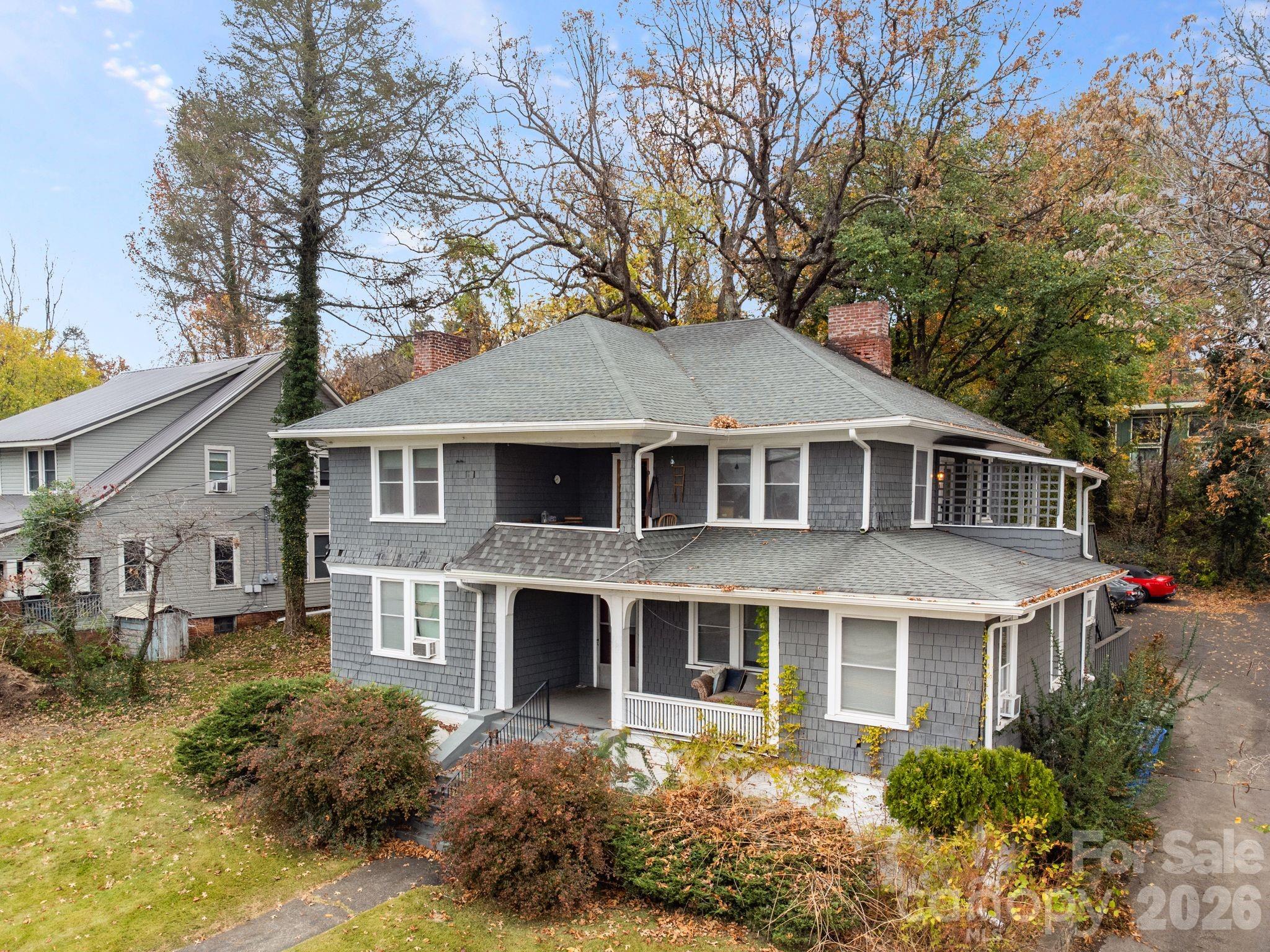 181 Merrimon Avenue Property Photo 2