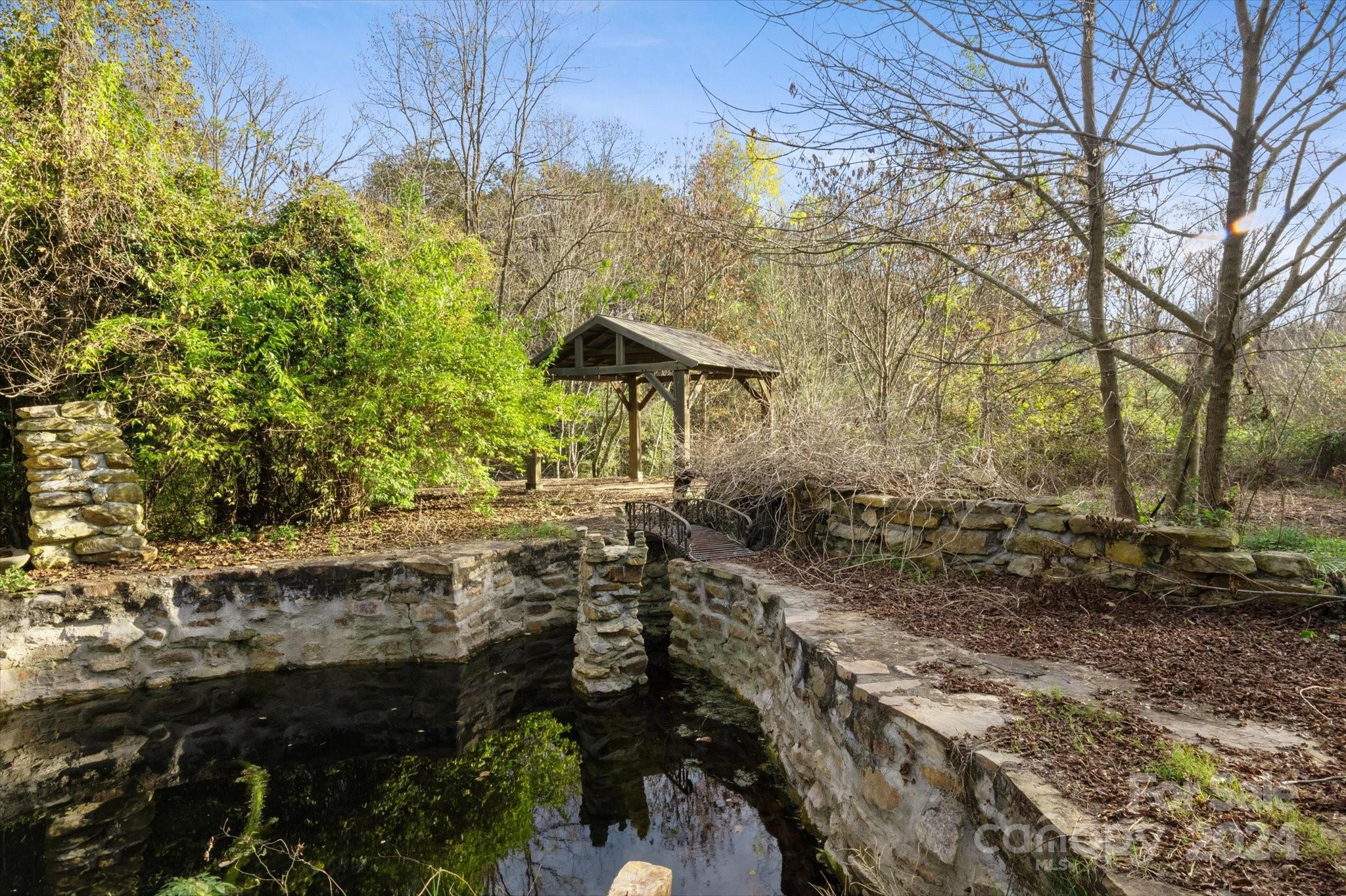 329 Grady Mcneilly Road Property Photo 11