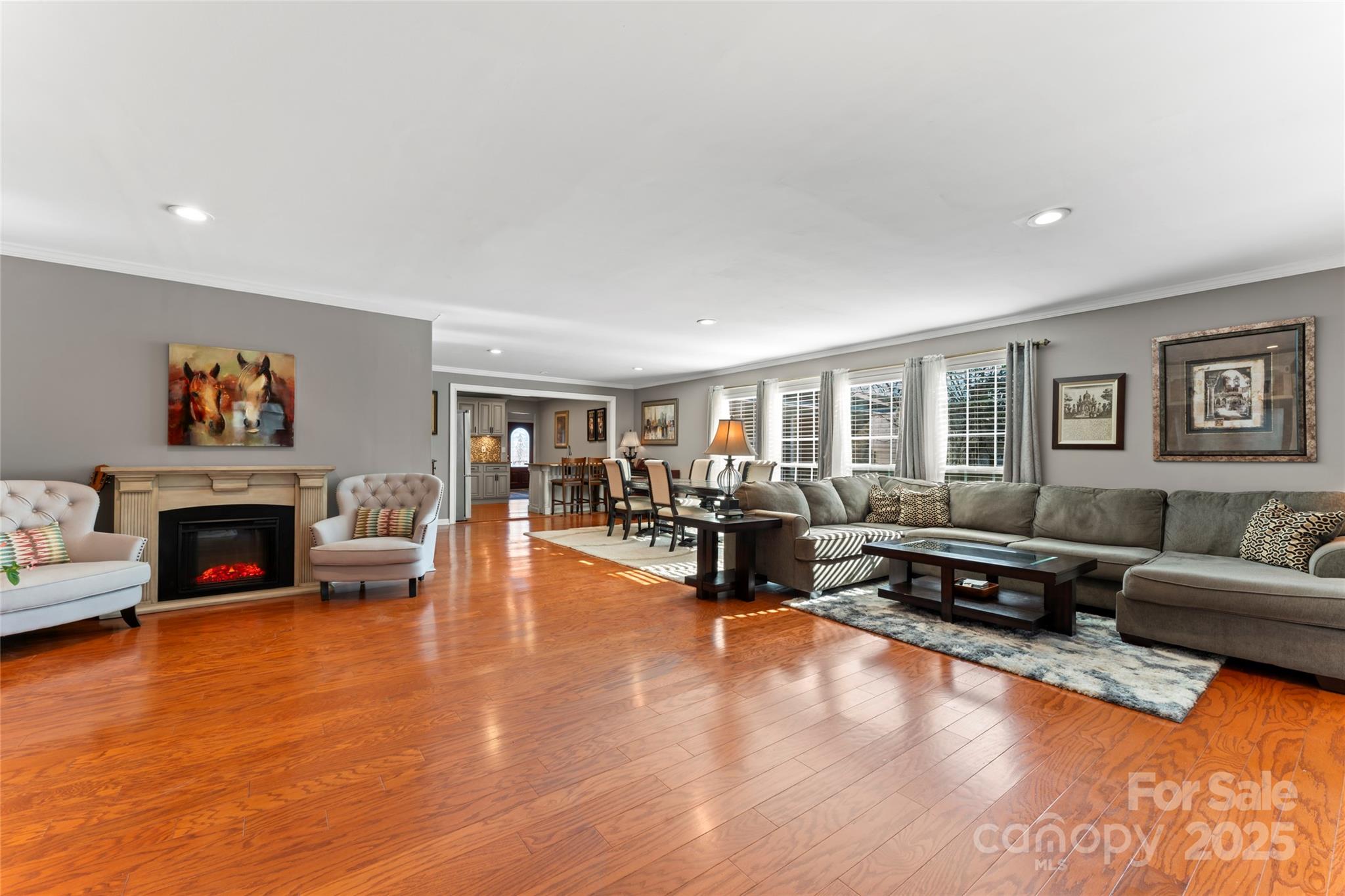 138 Wyanoke Avenue Property Photo 7